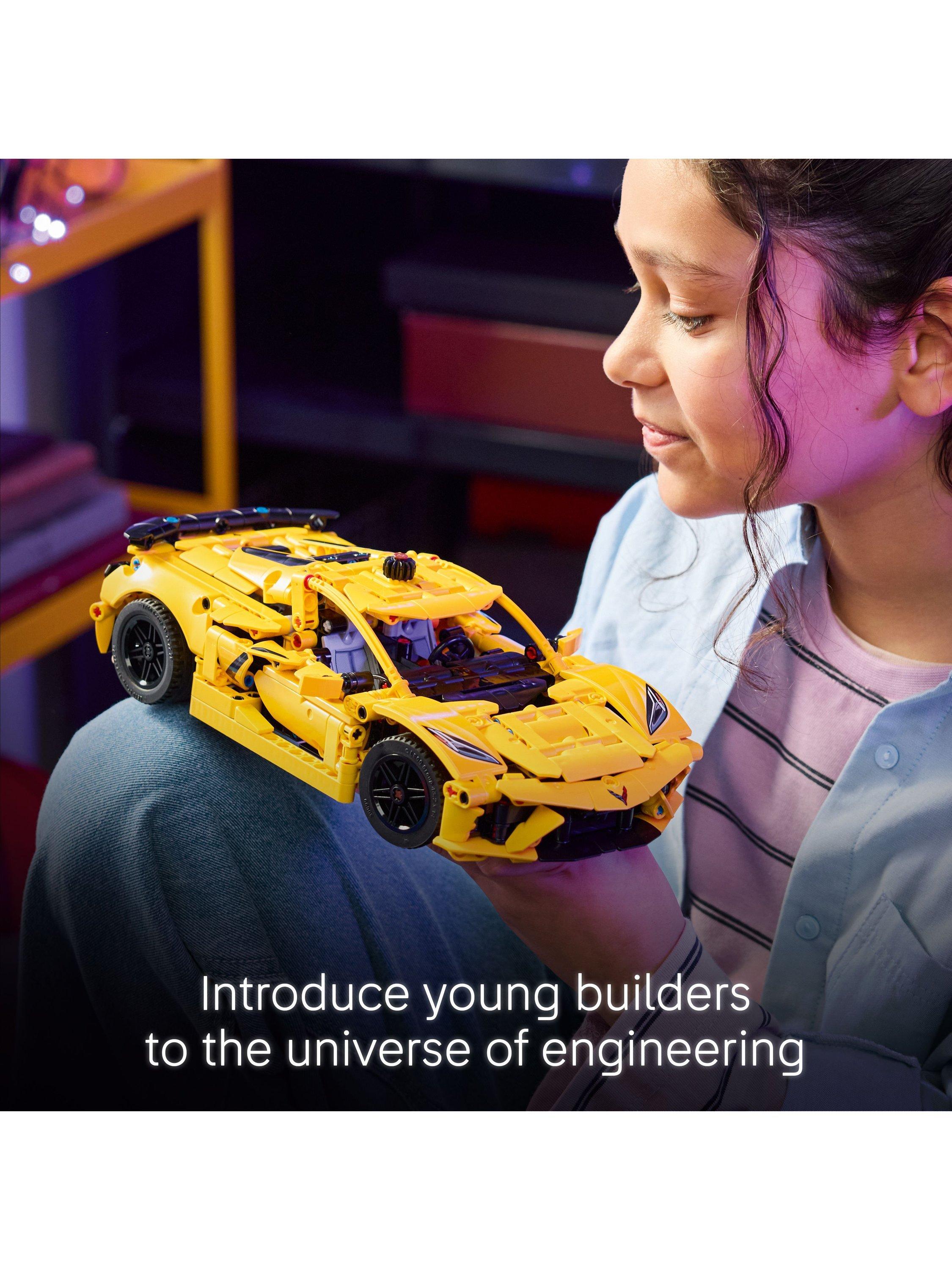 Technic Chevrolet Corvette Stingray Car Toy Set 42205