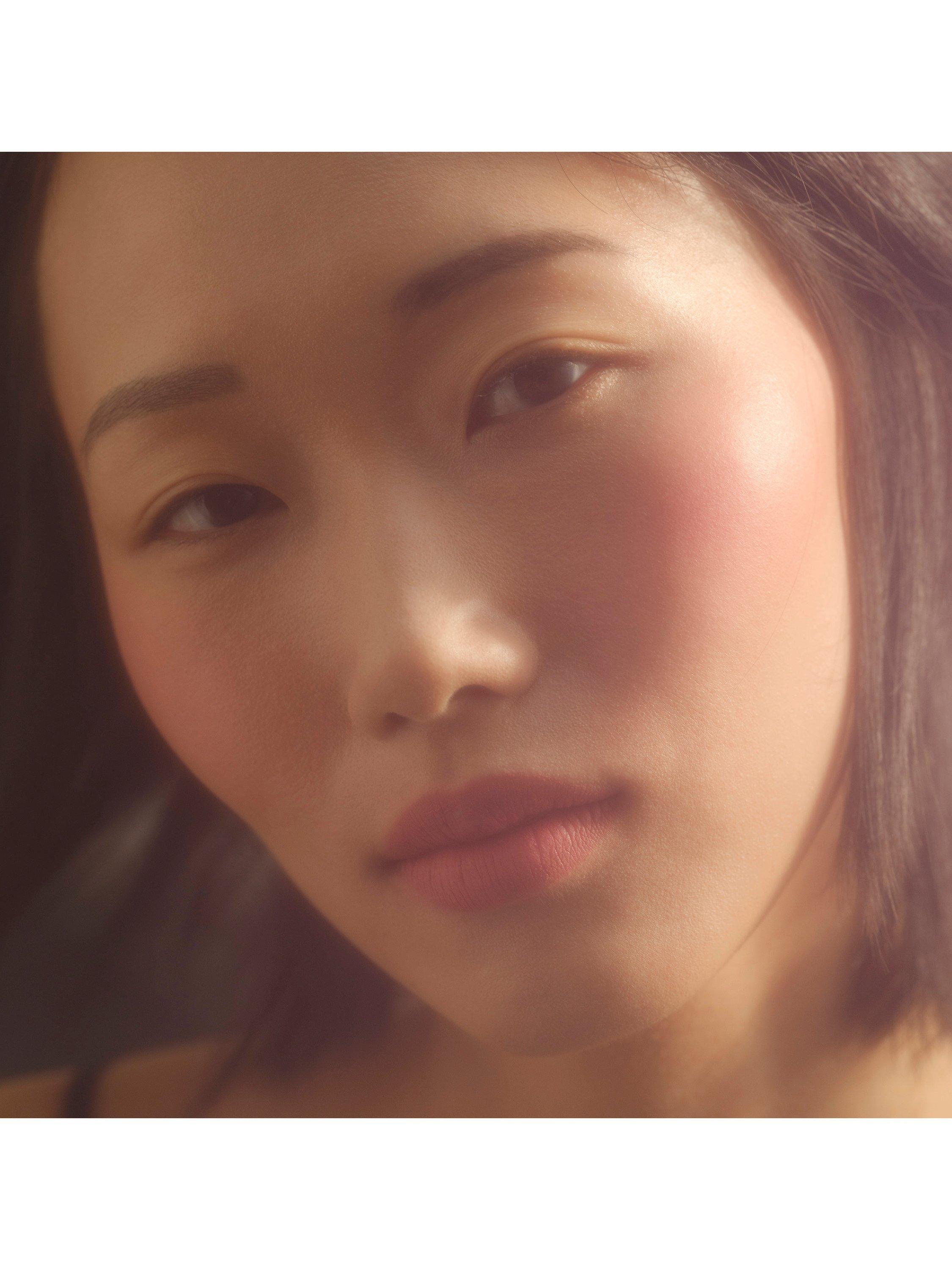 Colour Cloud Lip & Cheek Velvet Mousse