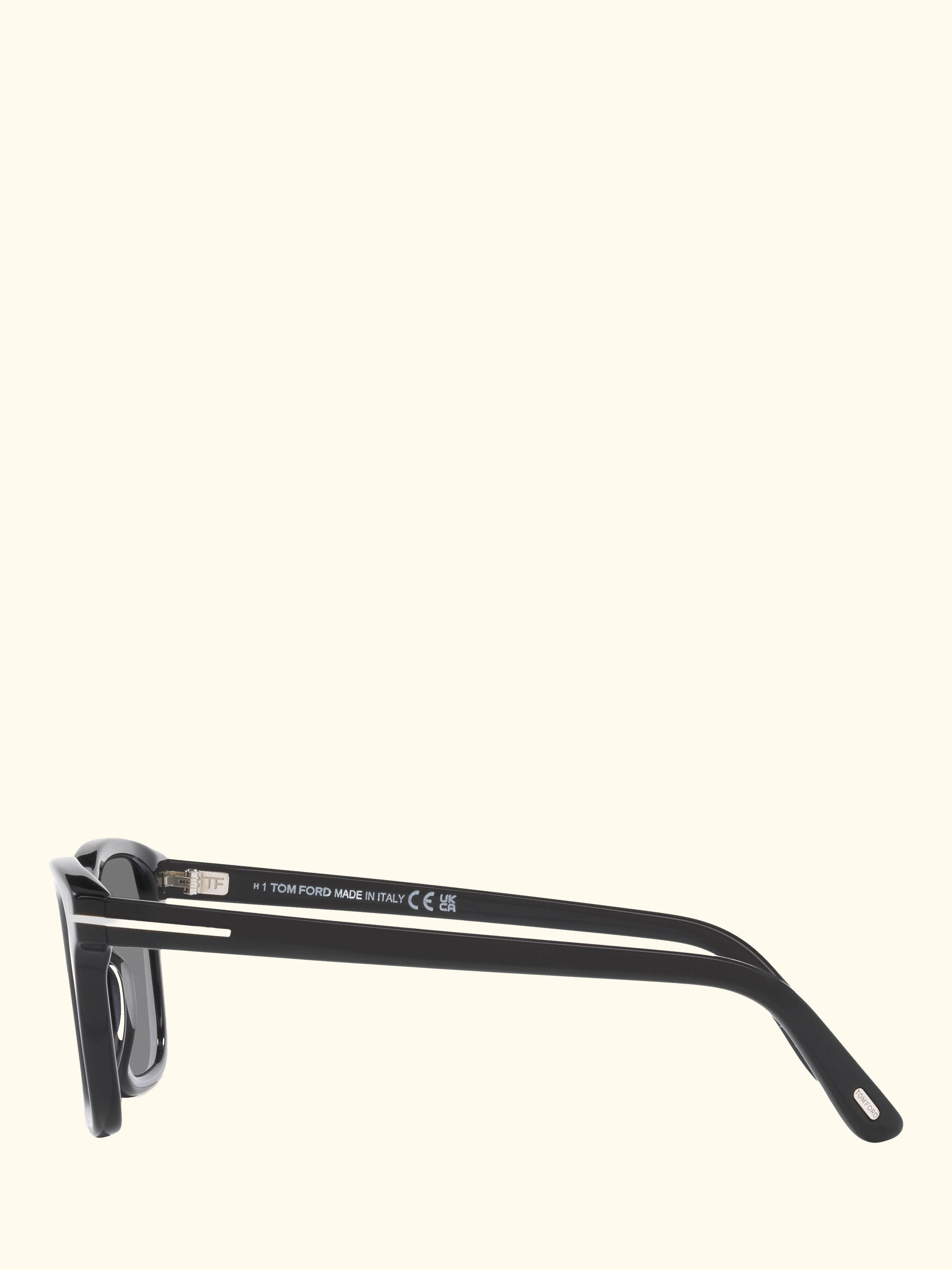 TR001977 Men's Square Sunglasses, Black/Grey