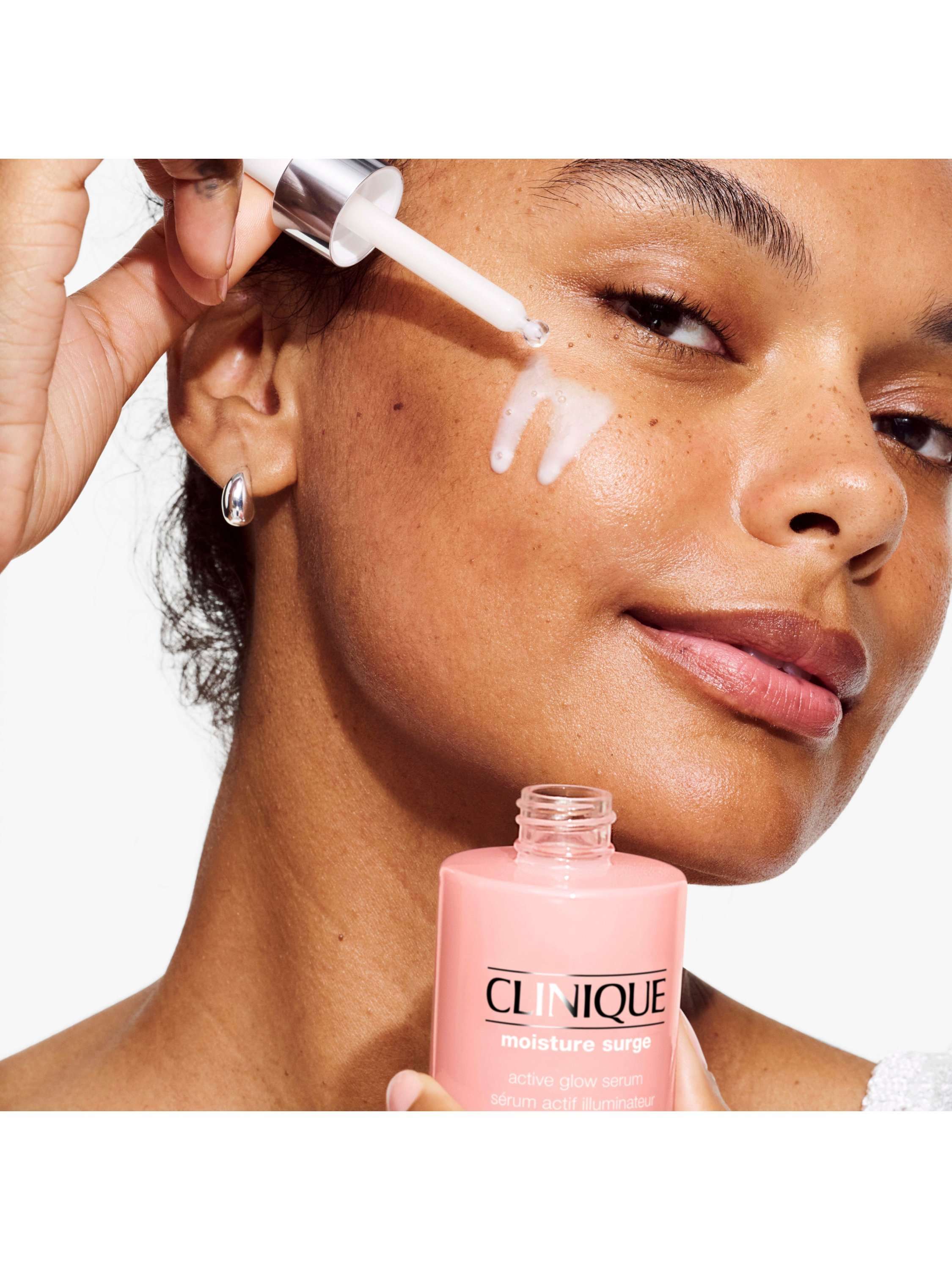 Moisture Surge Active Glow Serum
