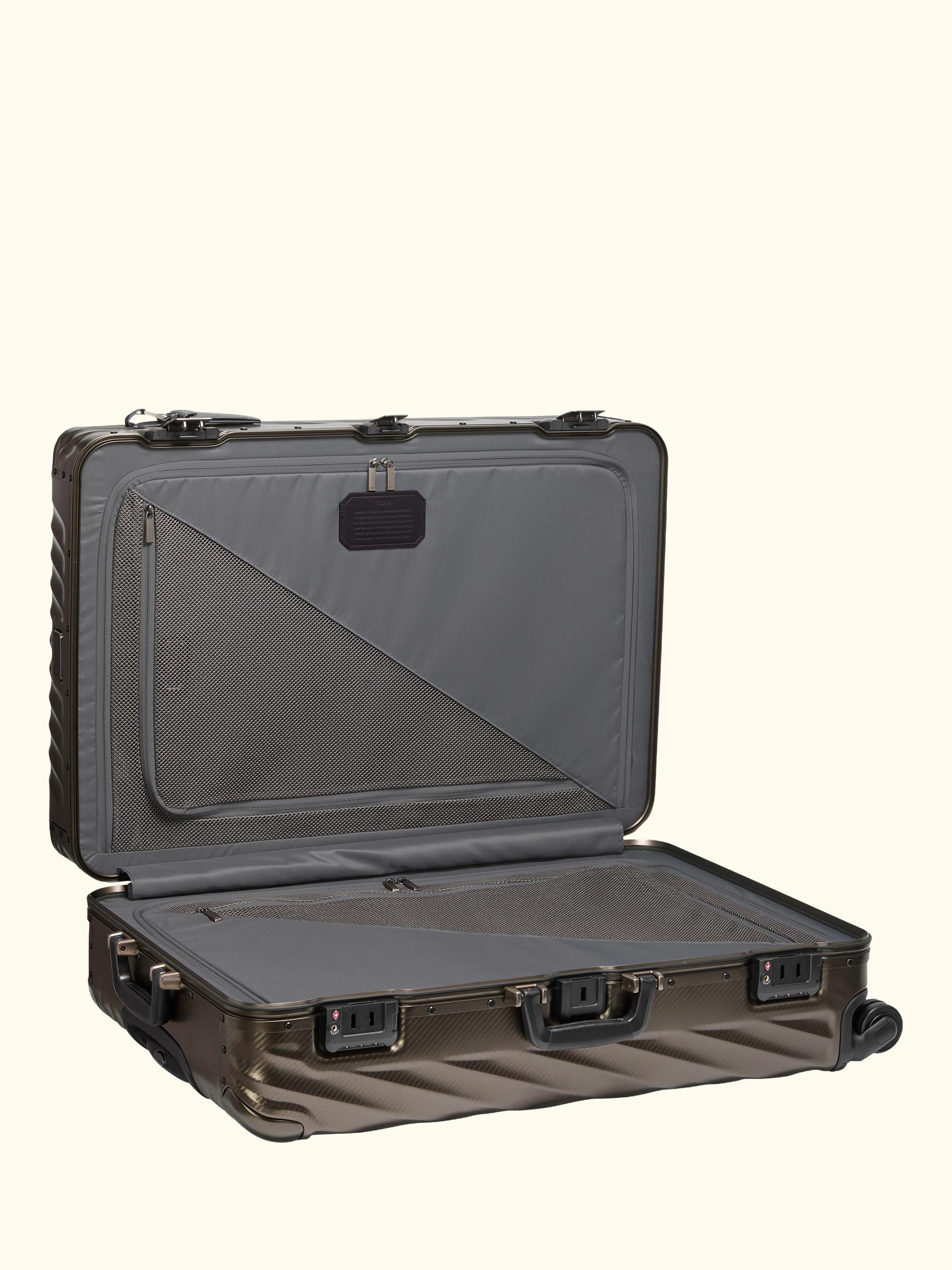 19 Degree Extended Trip 4 Wheel Expandable Suitcase, 77.5cm, Textured Gunmetal