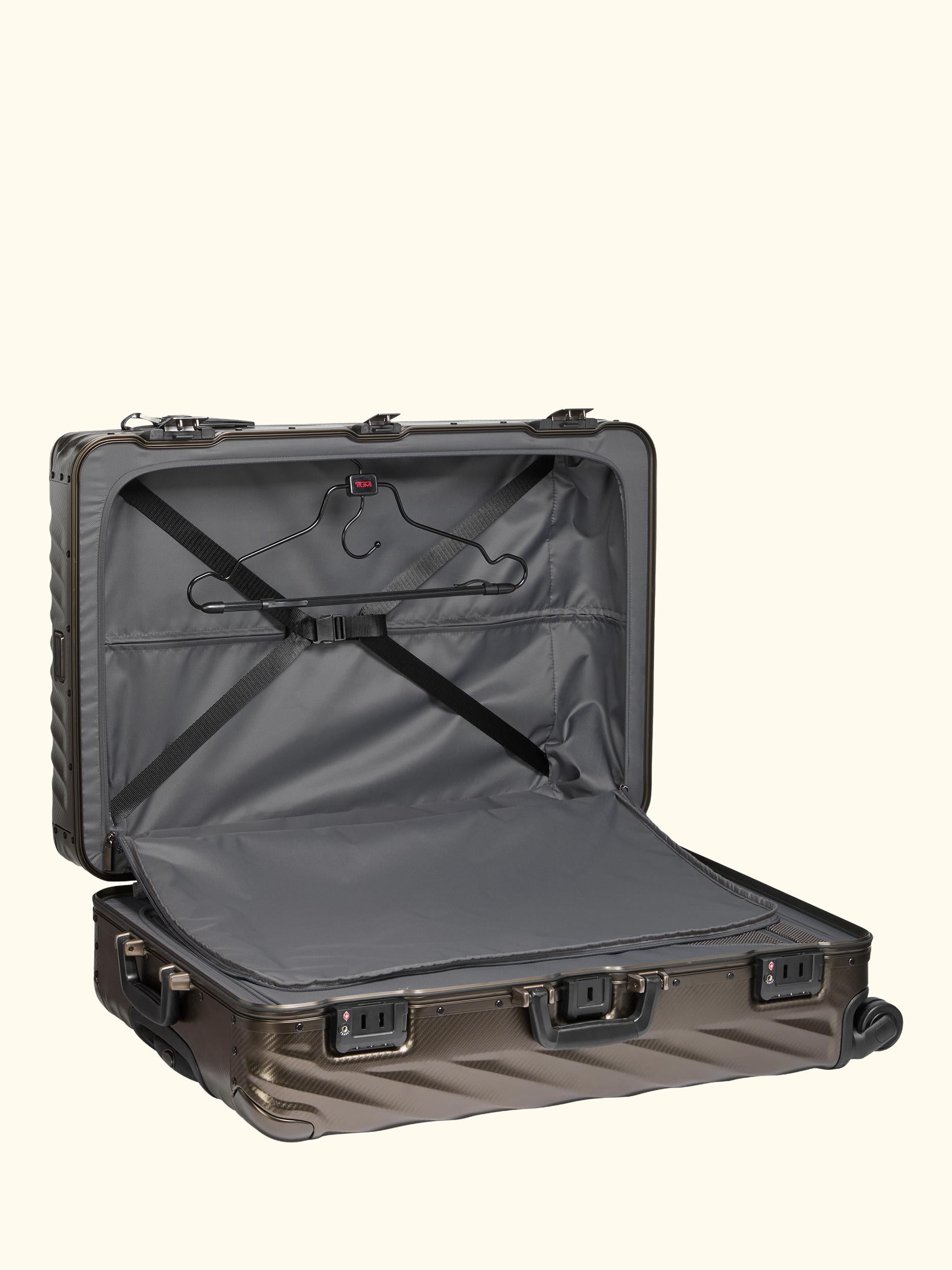 19 Degree Extended Trip 4 Wheel Expandable Suitcase, 77.5cm, Textured Gunmetal