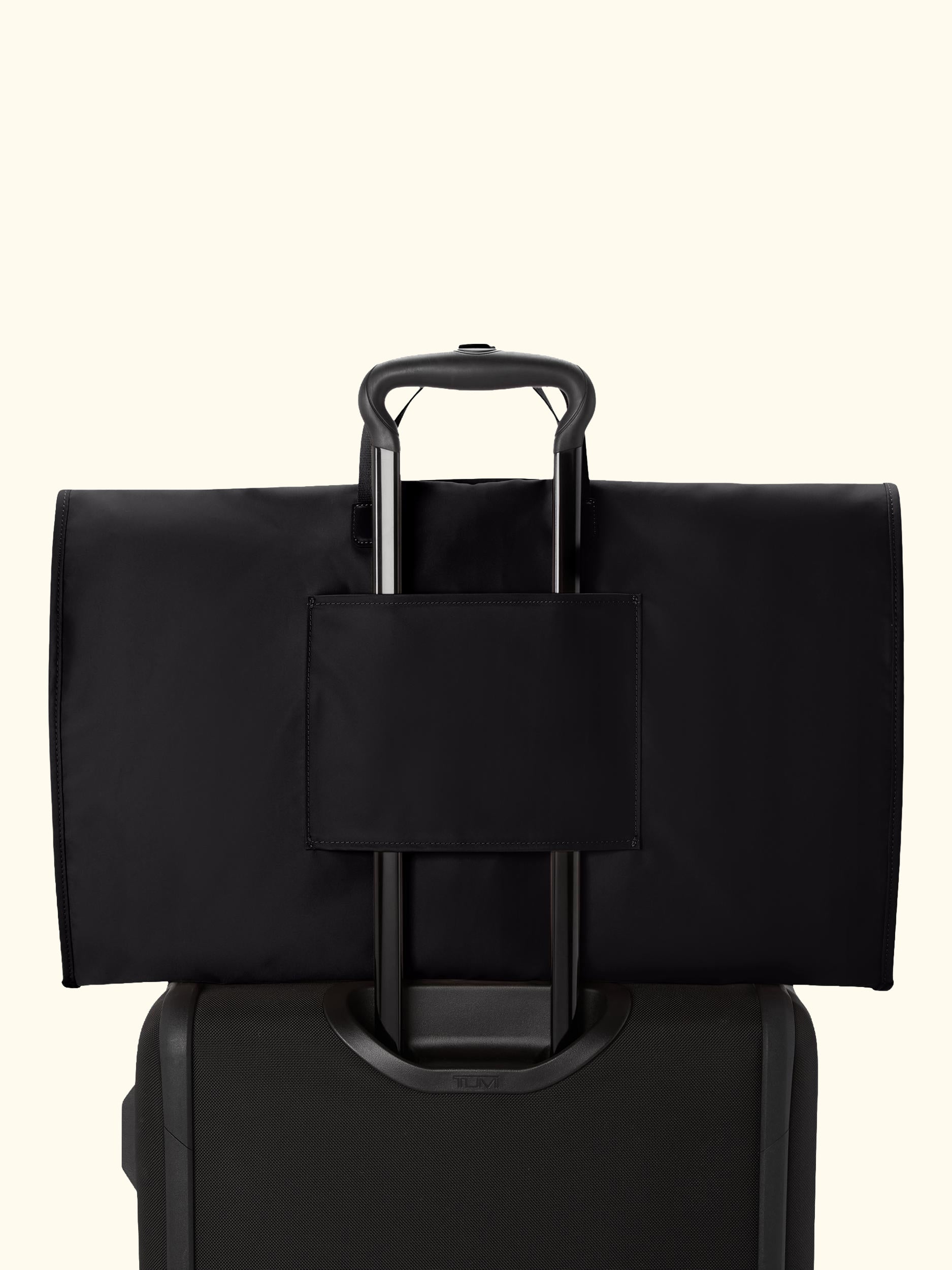 Garment Bag, Black