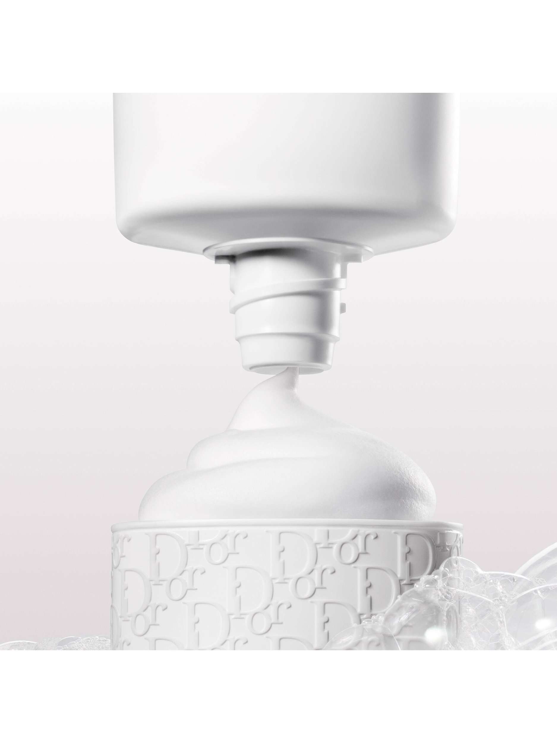 La Mousse OFF/ON Foaming Cleanser, 150ml