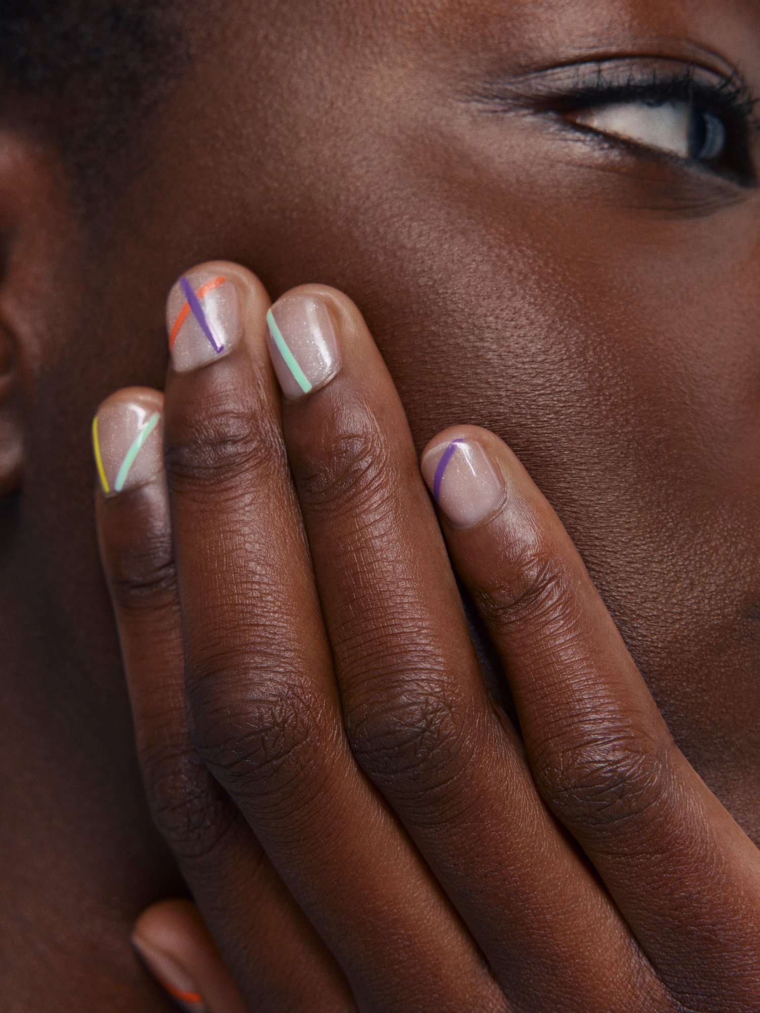Les Mains Hermès Nail Polish Limited Edition