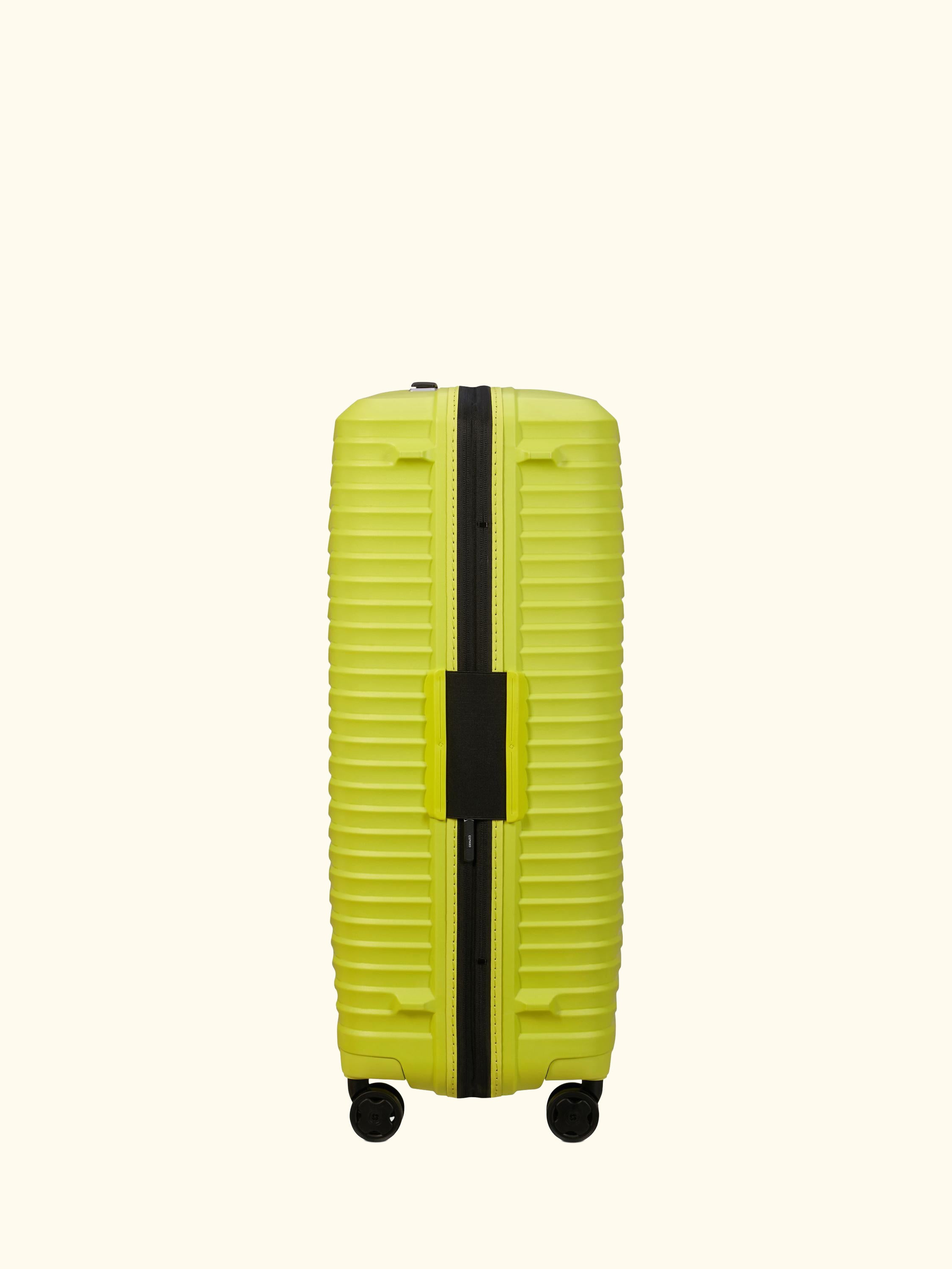 Upscape 75cm Expandable 4-Wheel Suitcase, 114L