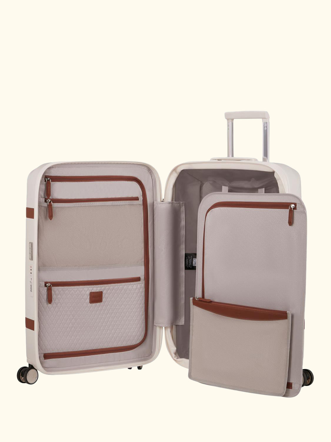 Image 4-Wheel Spinner 69cm Expandable Suitcase