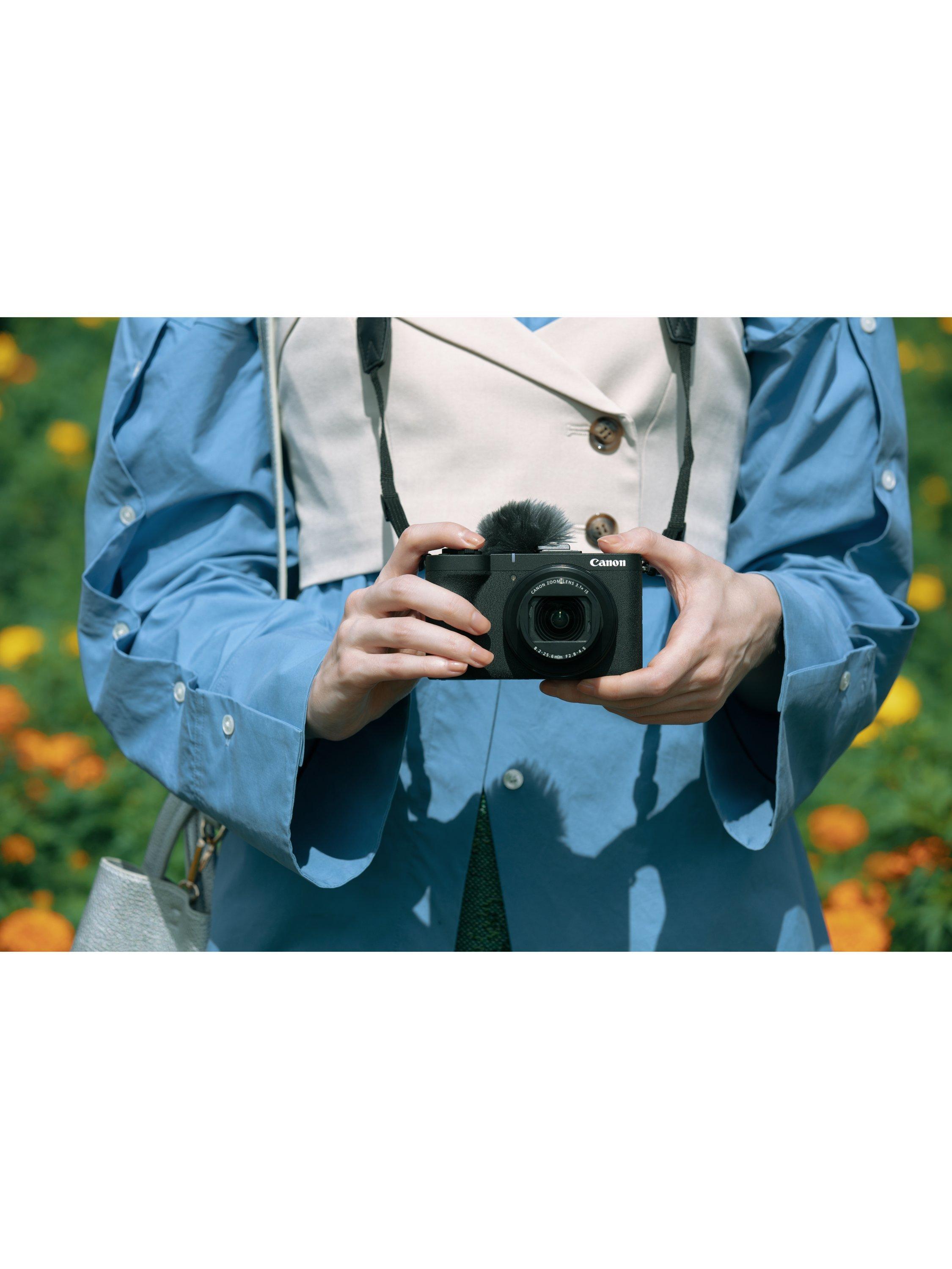 PowerShot V1 Vlogging Camera, 4K Ultra HD, 22.3MP, Wi-Fi, Bluetooth, 3" Vari-angle Touch Screen, Black