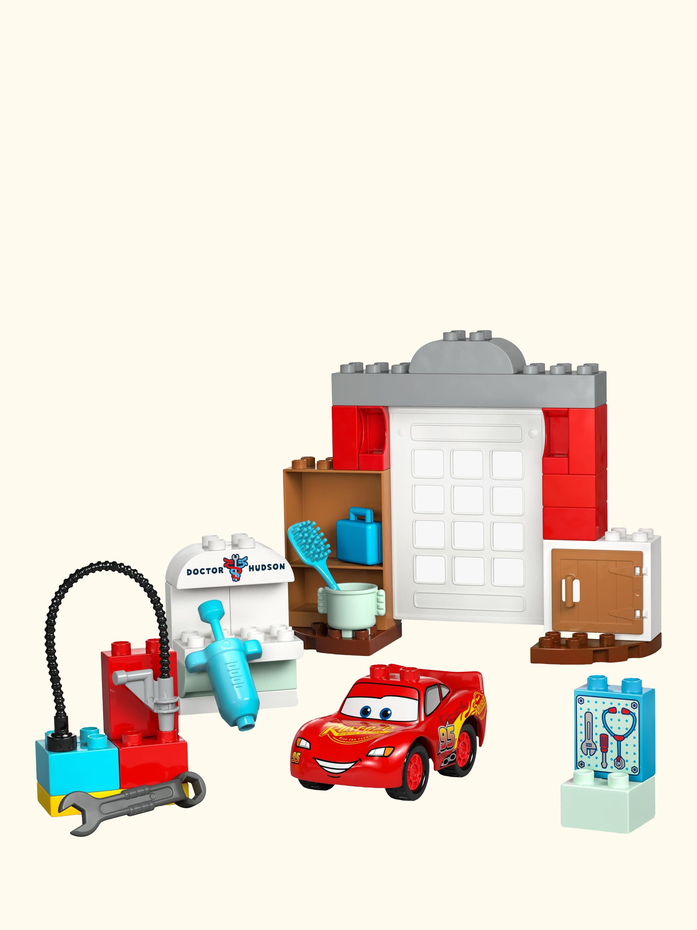 DUPLO 10456 Disney Pixar Cars McQueen's Visit to Doc's Garage