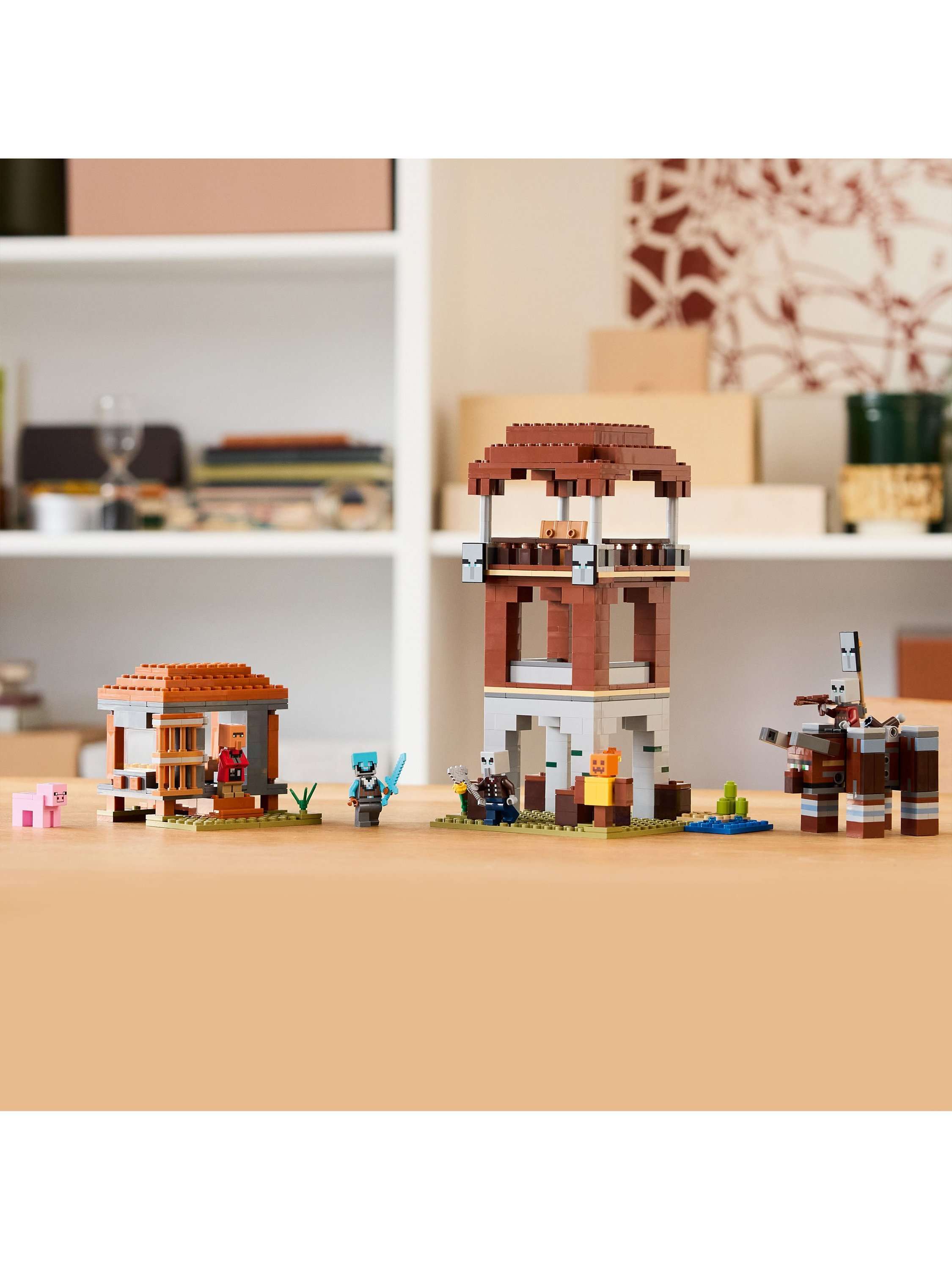 Minecraft 21278 The Pillager Outpost & Ravager