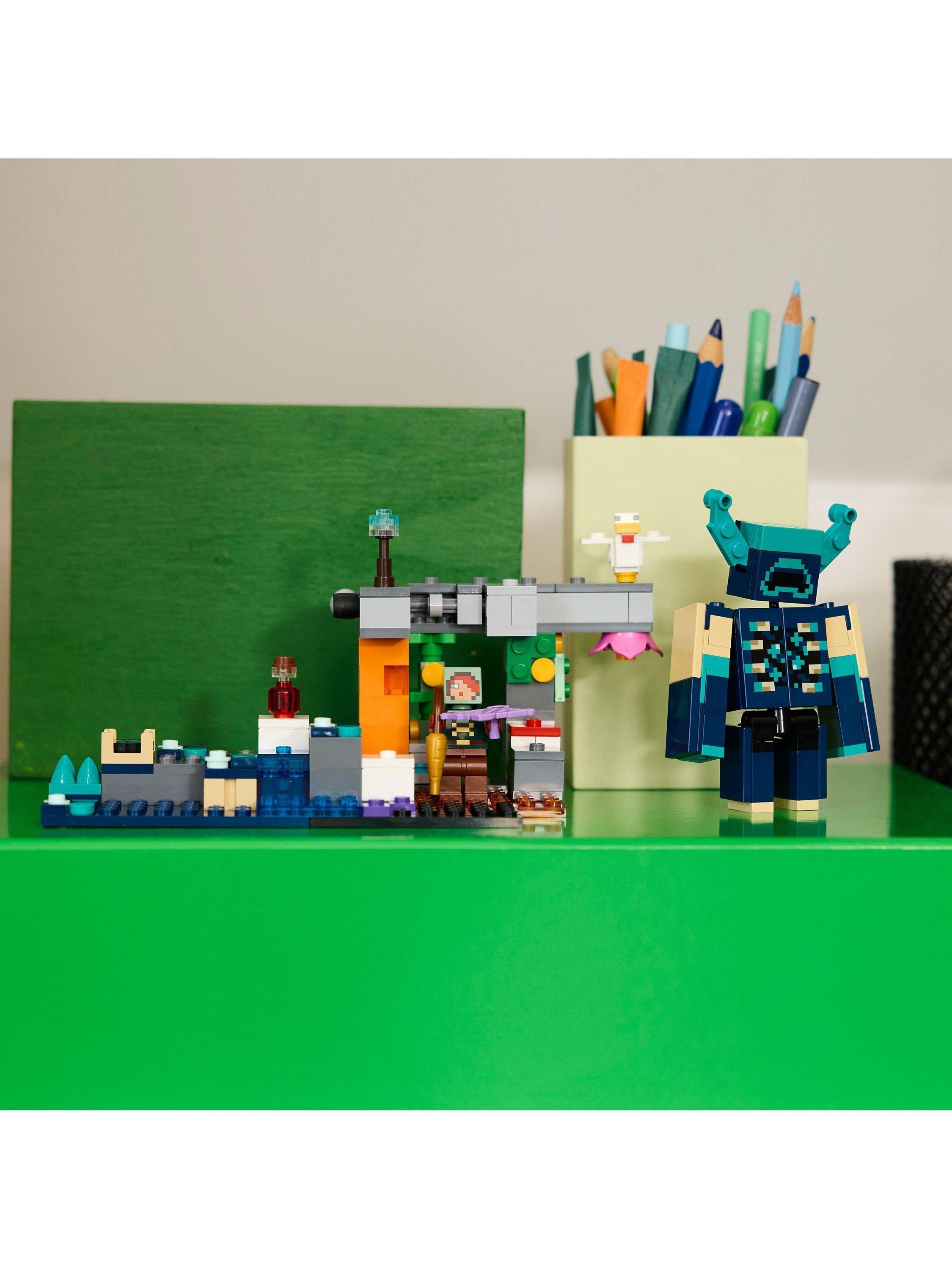 Minecraft  21274 The Warden Encounter Interactive Toy