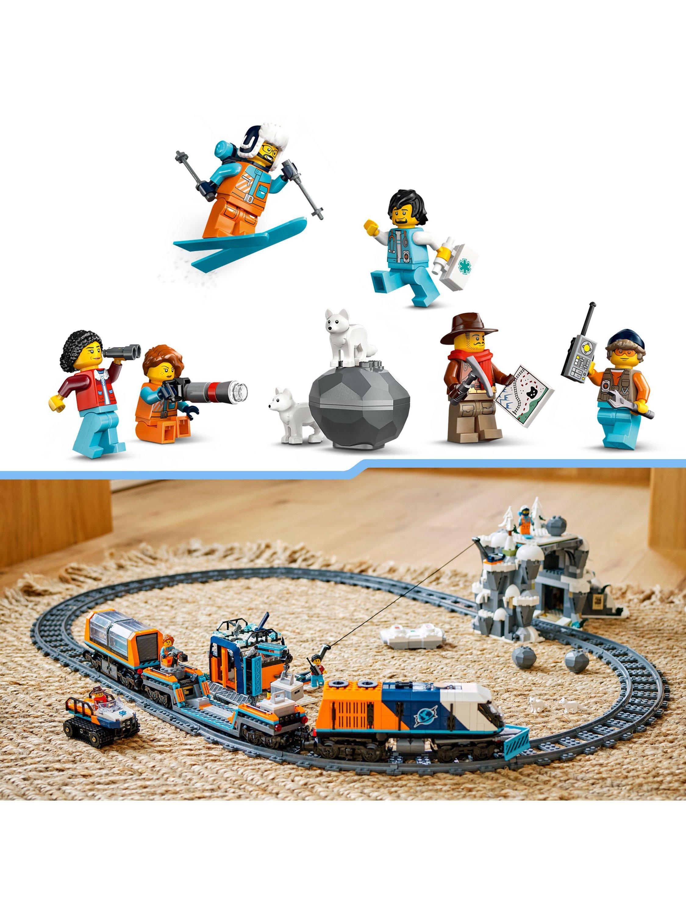 City Explorers’ Arctic Polar Express Train 60470