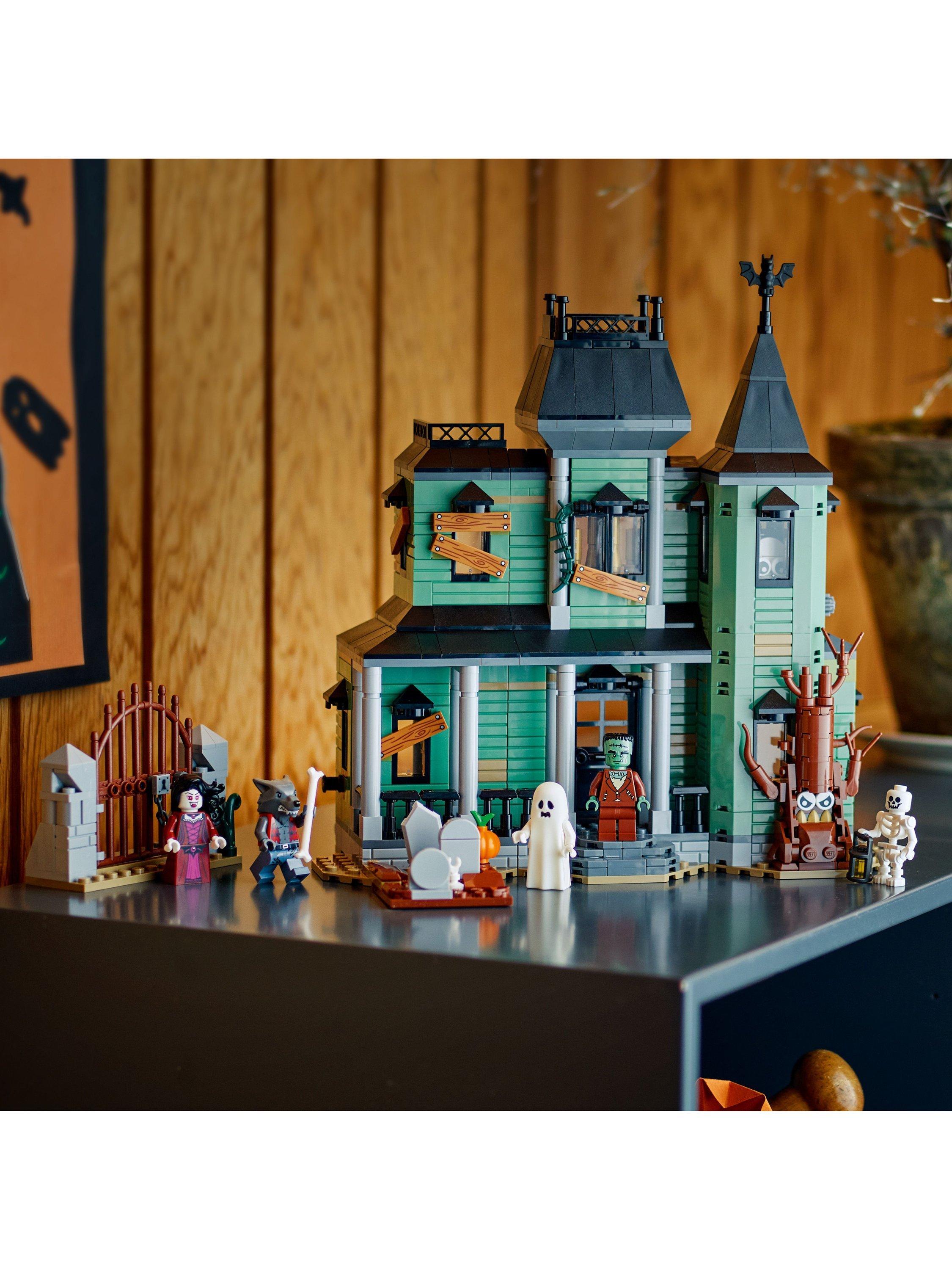 Creator 31167 3-in-1 Haunted Mansion Interactive Toy