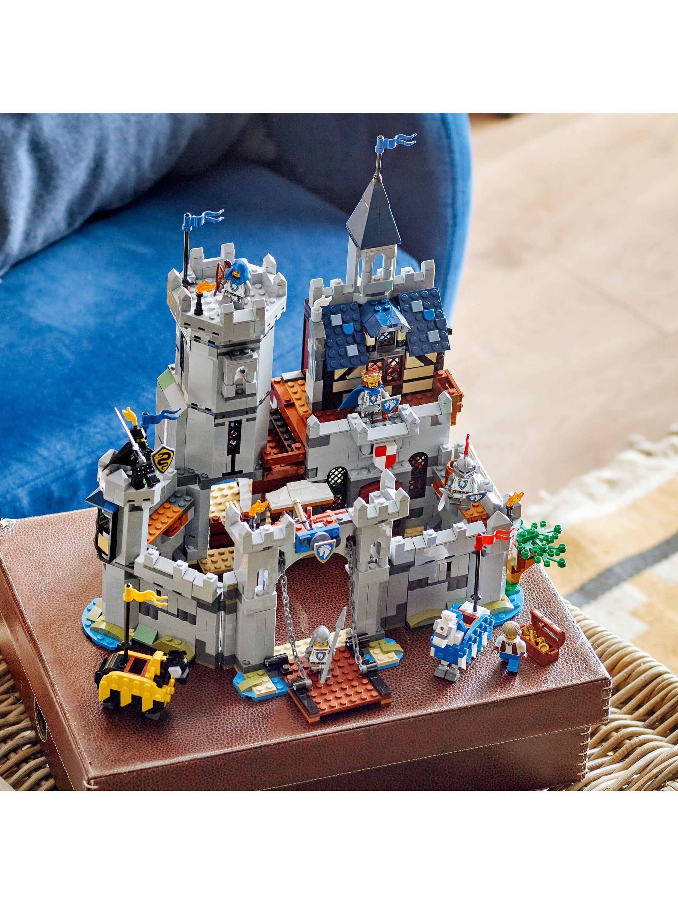 Creator 31168 3-in-1 Medieval Horse Knight Castle