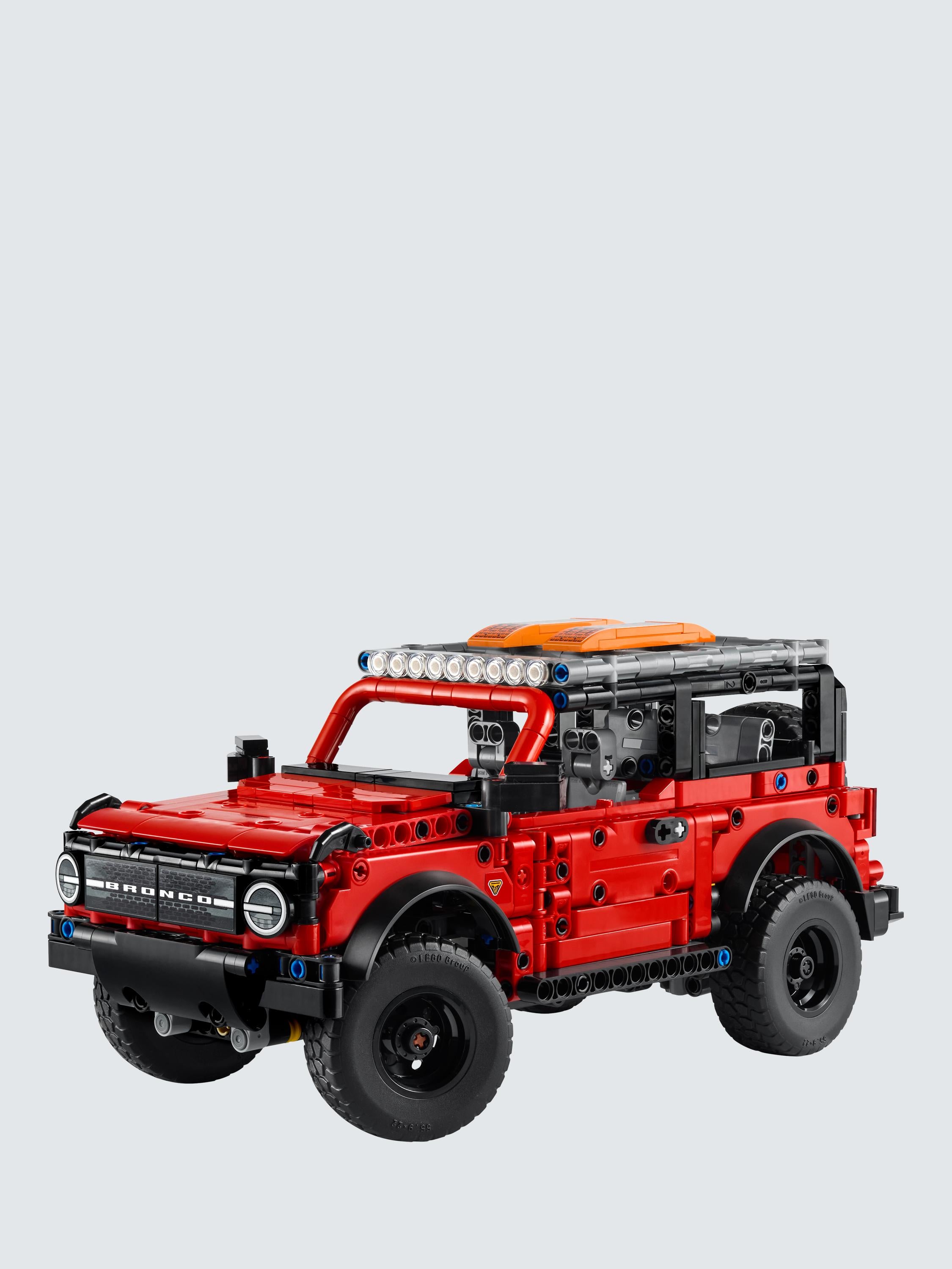 Technic 42213 Ford Bronco SUV Off Road Car Toy