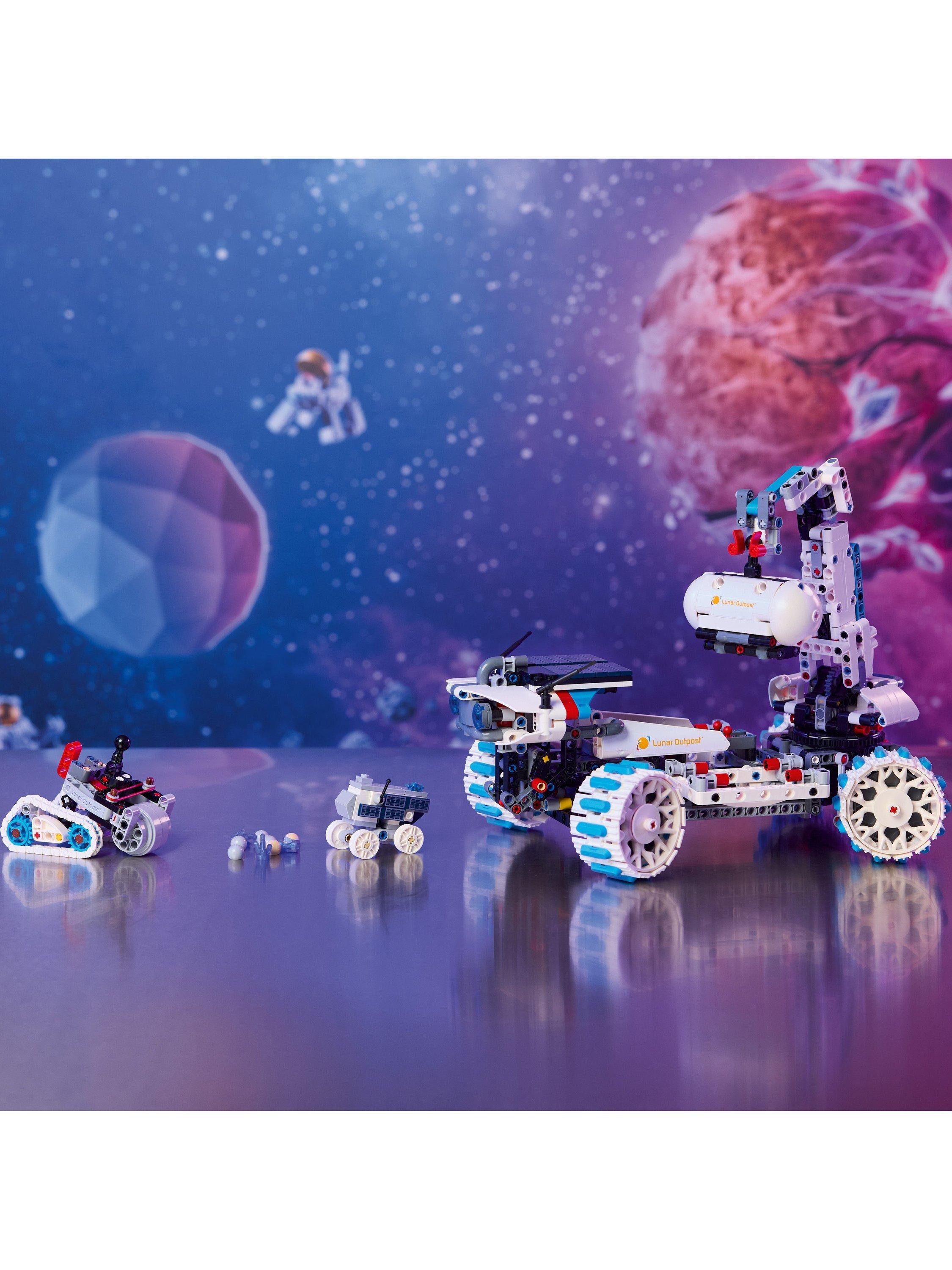 Technic 42211 Lunar Outpost Moon Rover Space Vehicle