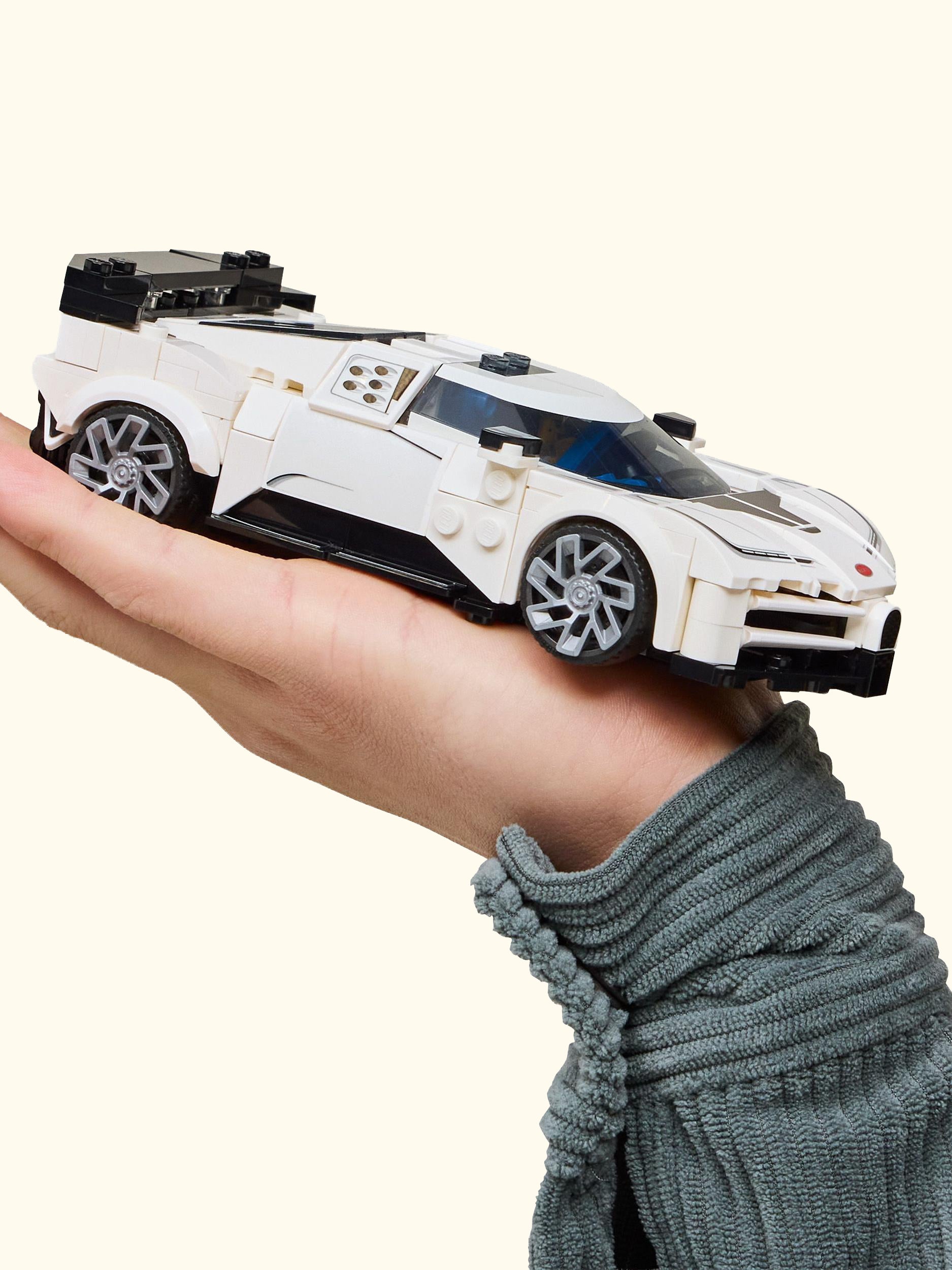 Speed Champions 77240 Bugatti Centodieci Hyper Sports Car