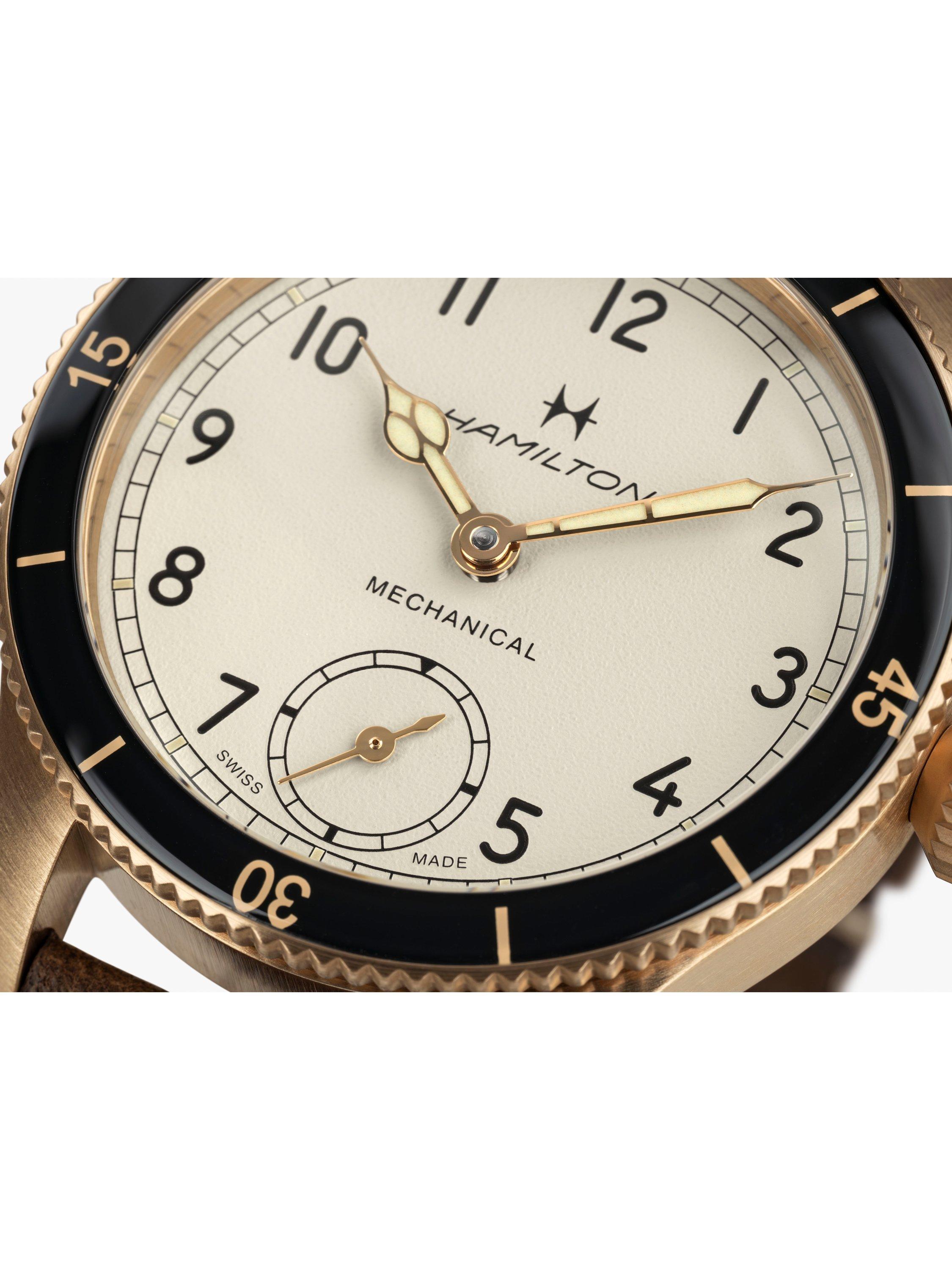 H76709510 Unisex Aviation Pilot Pioneer Leather Strap Watch, White