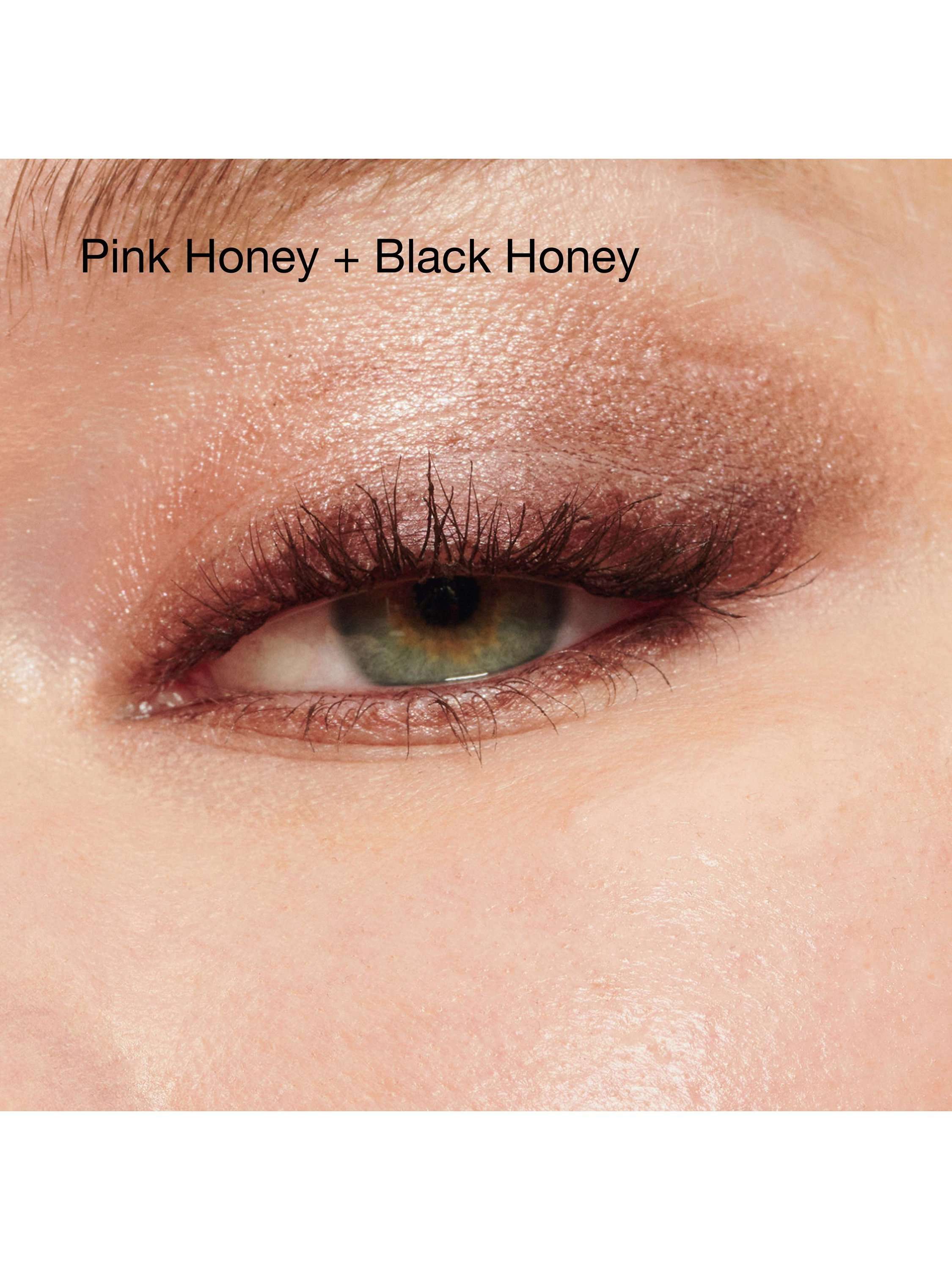 High Impact Shadow Play Shadow & Definer