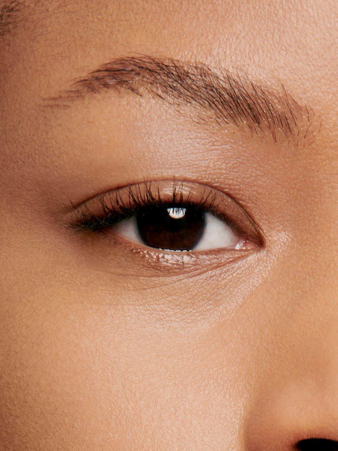 Ultra Le Teint Le Correcteur Ultrawear All-Day Comfort Flawless Finish Concealer