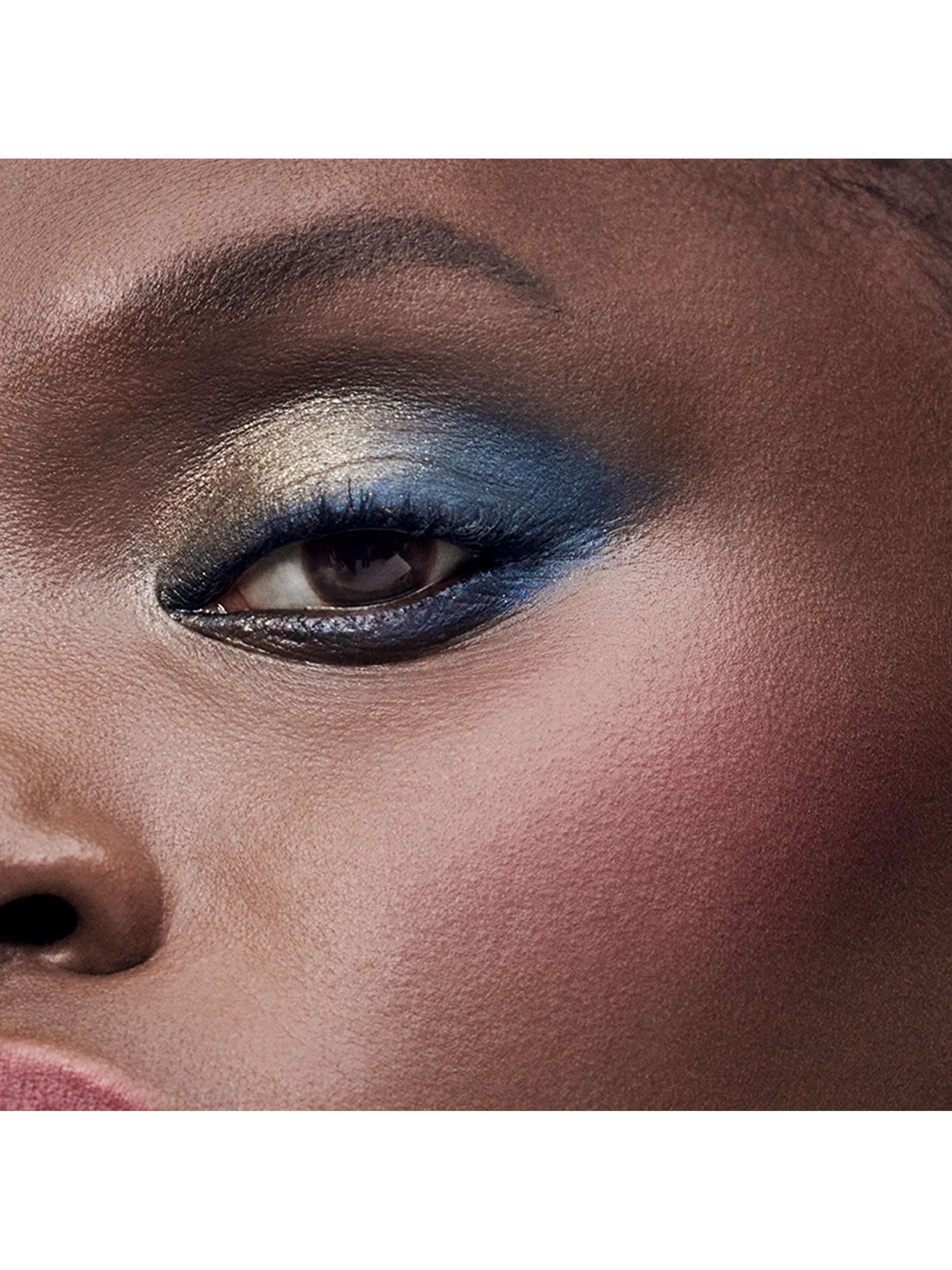 The Sculpting Blush