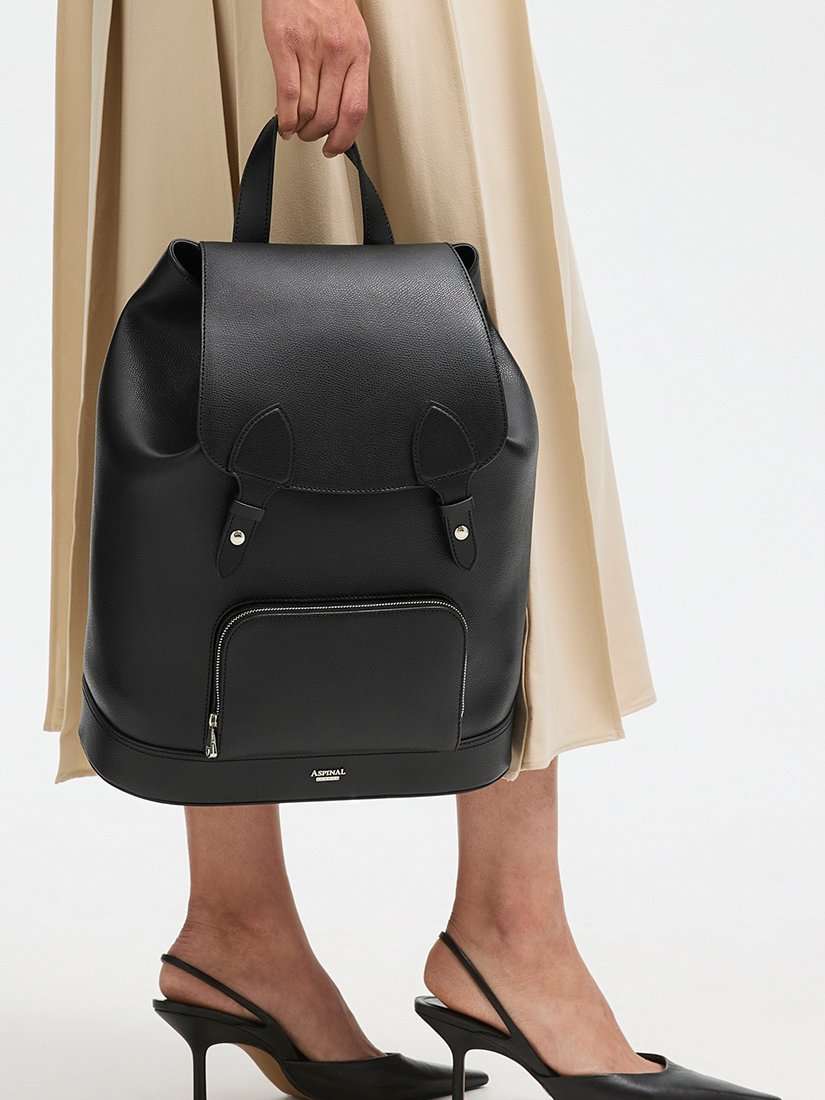 Reporter Leather Backpack, Black