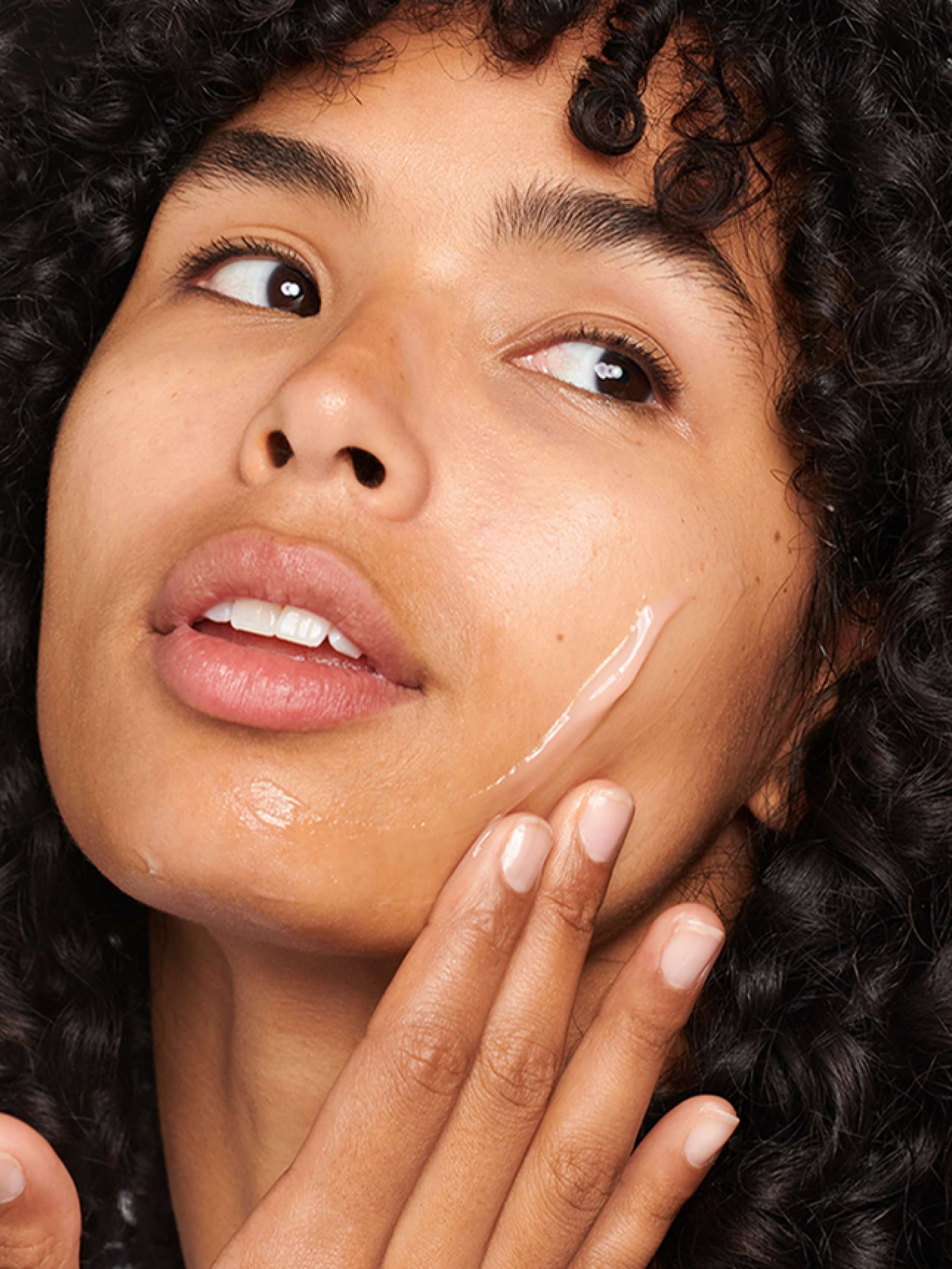 Glowing From Head To Toe Skincare Gift Set