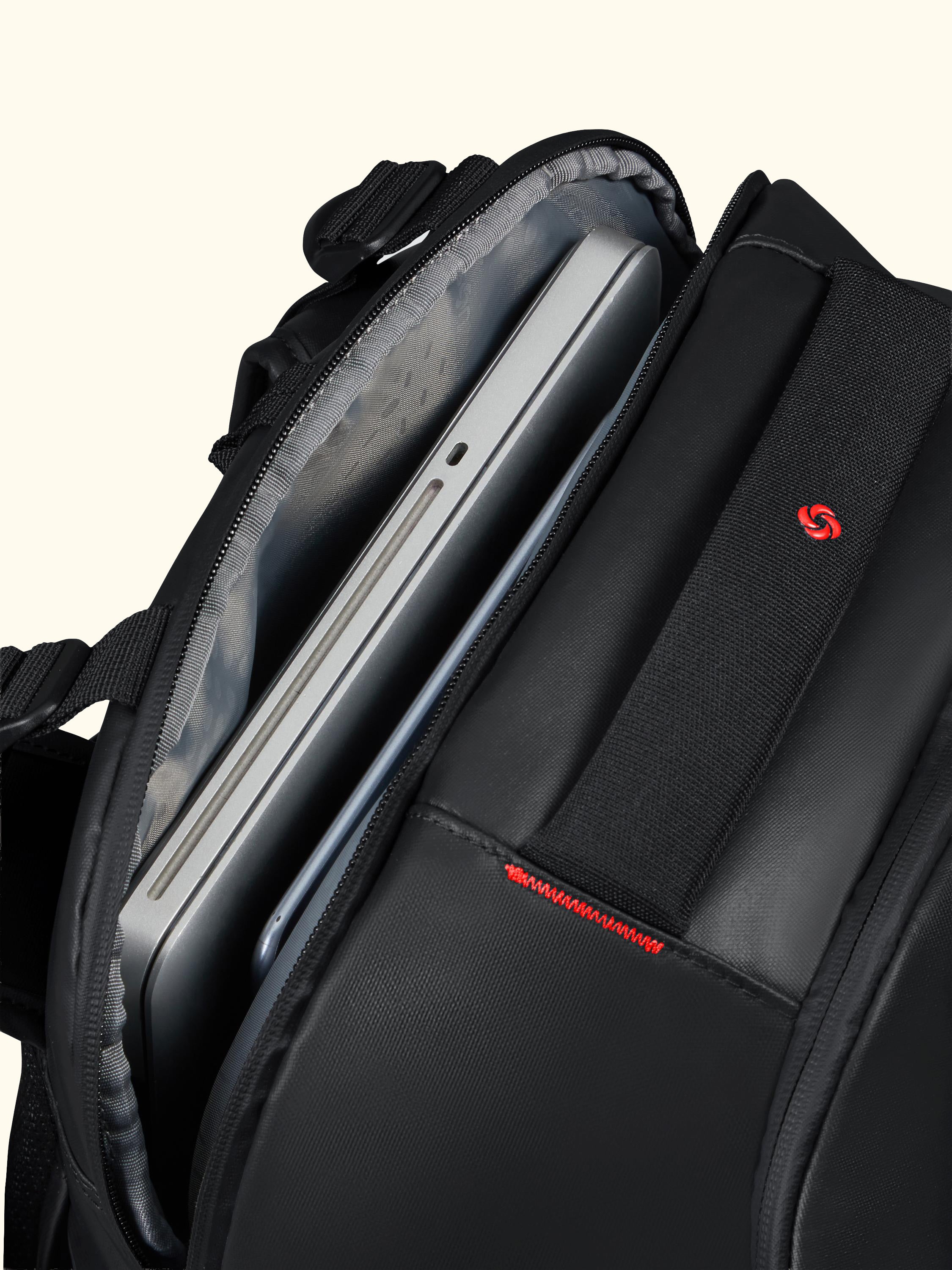 Ecodiver Medium Travel Backpack, 55L