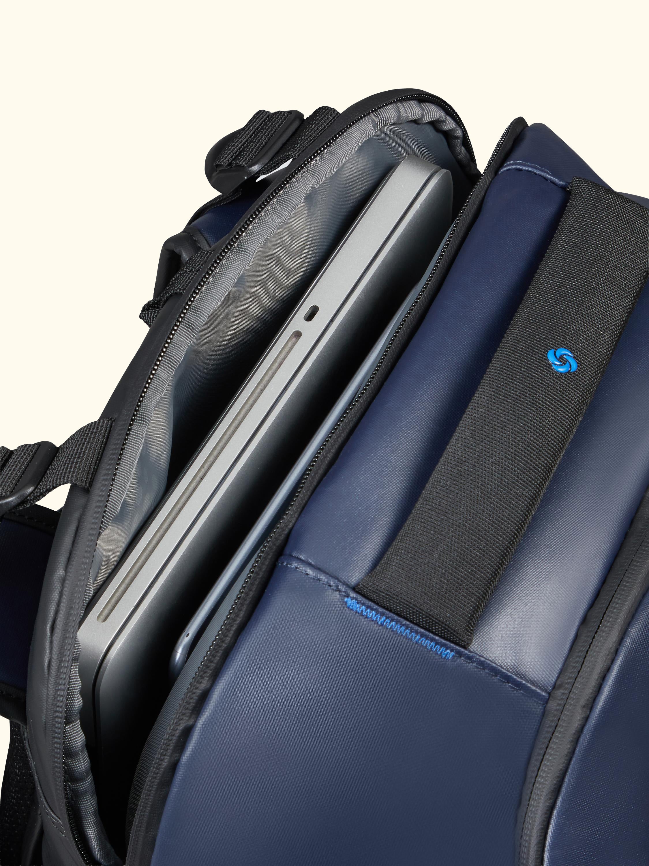 Ecodiver Medium Travel Backpack, 55L