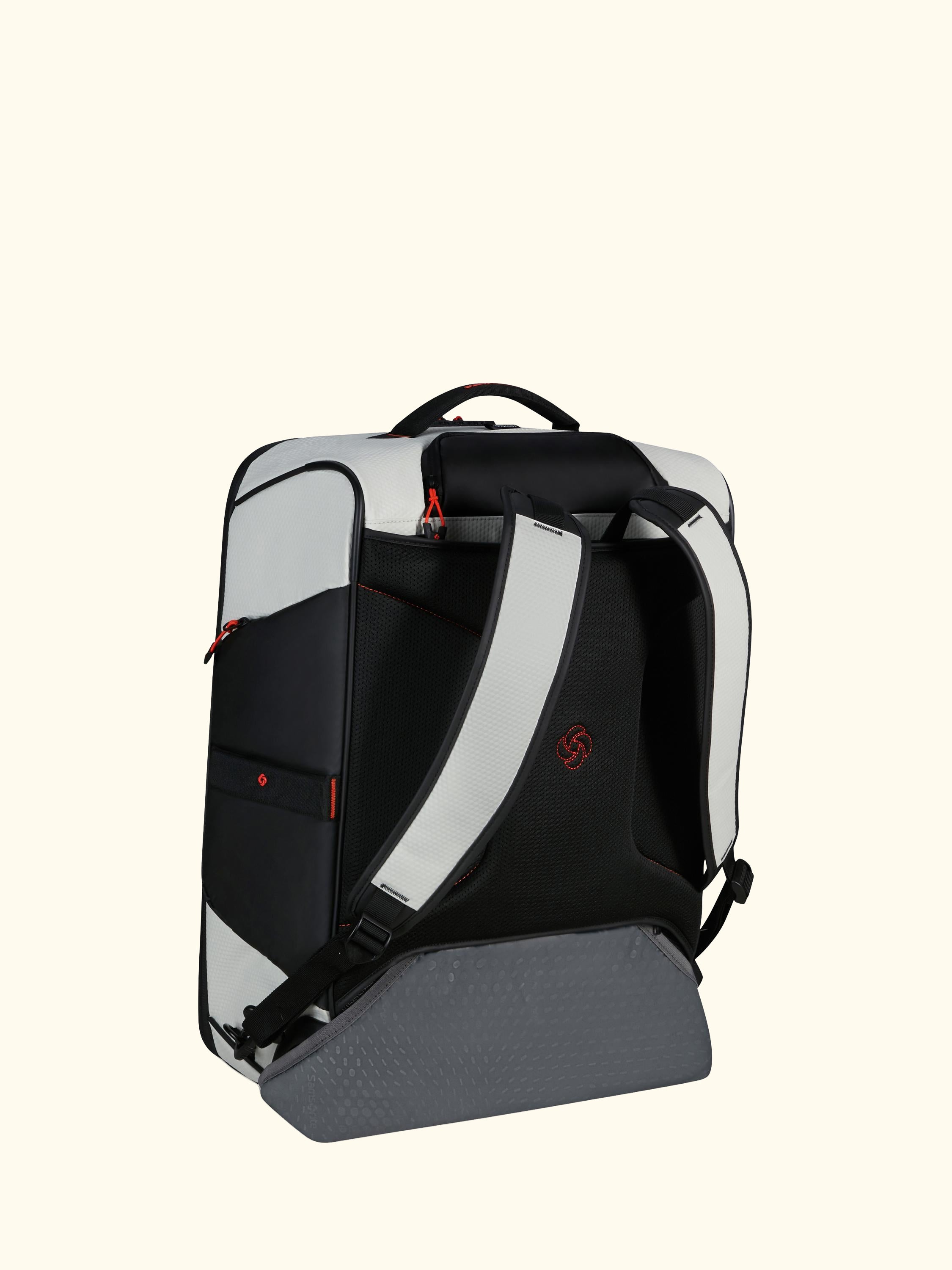 EcoDiver Wheeled Duffle Bag, 51L