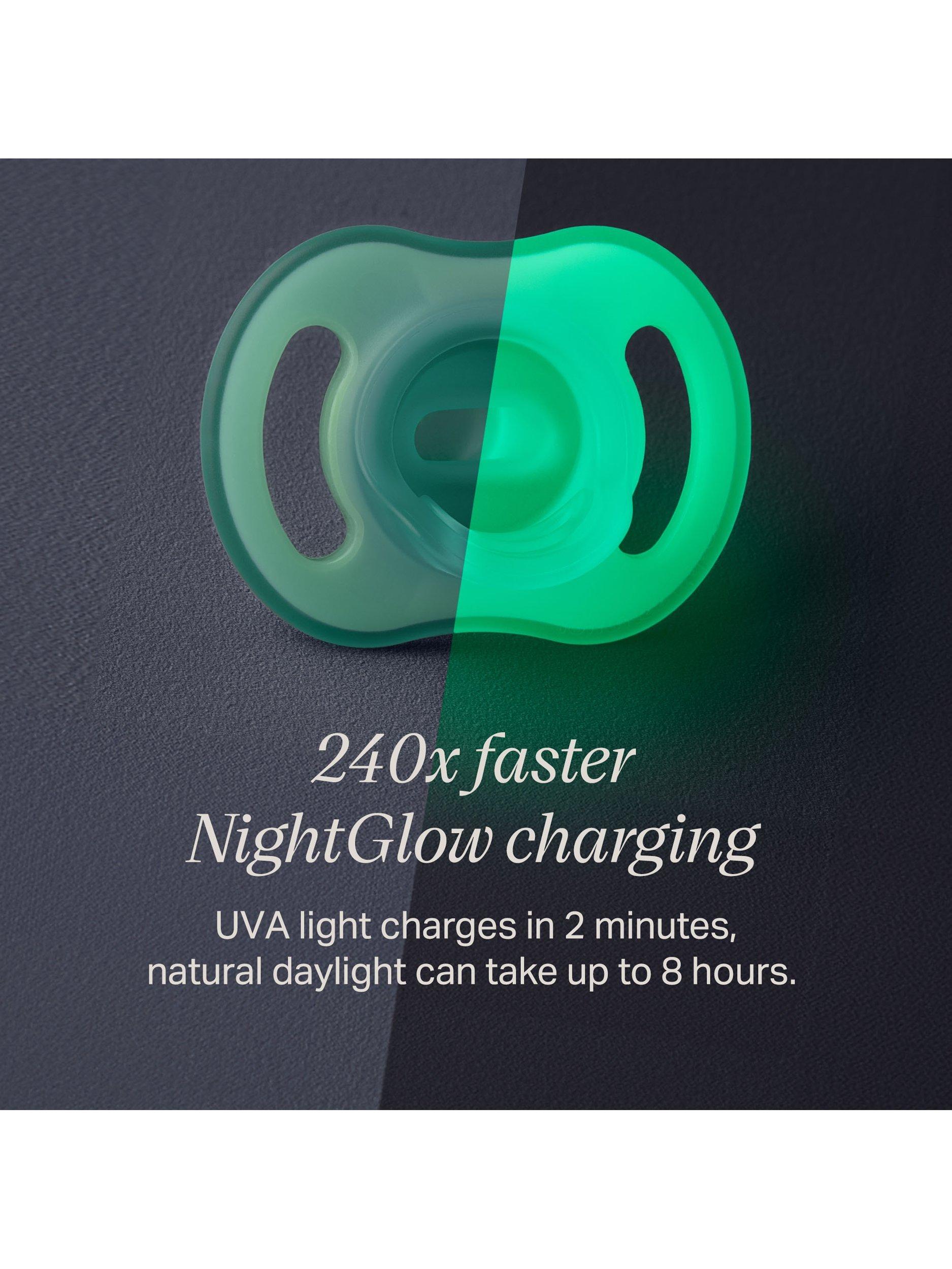 UV Sterilise & Charge NightGlow Pod & UltraLight NightGlow Soother, 0-6m