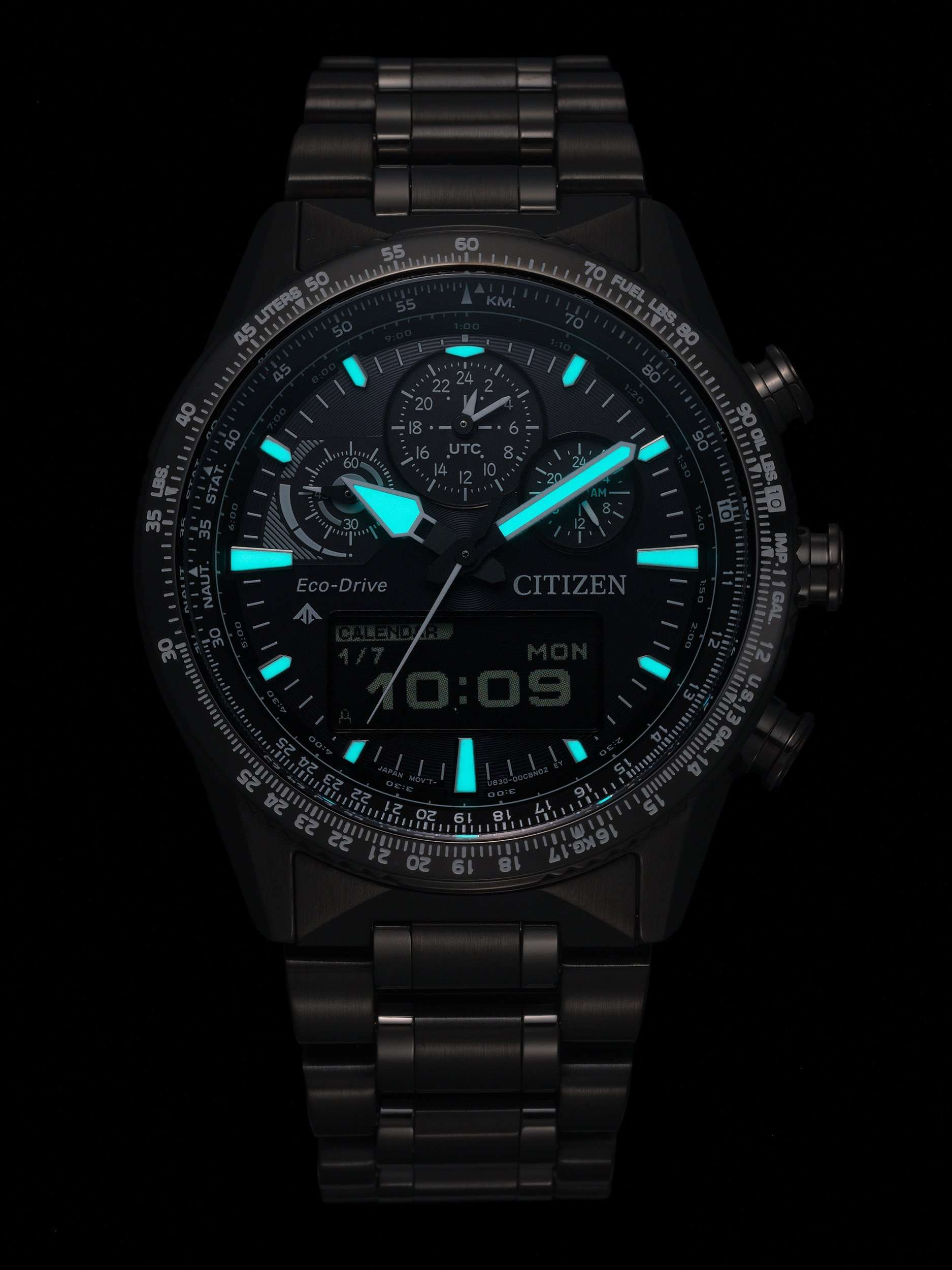 JV2005 Men's Promaster Skyhawk Chronograph Bracelet Strap Watch, Black