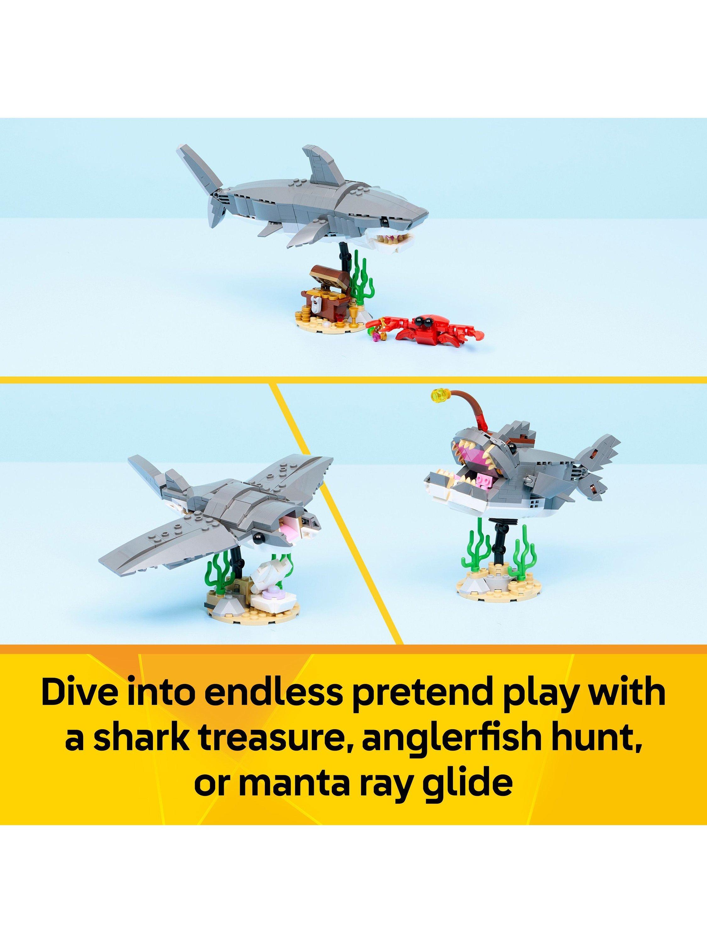 Creator 31381 Fierce Shark with a Treasure Chest 3-in-1 Building Toy