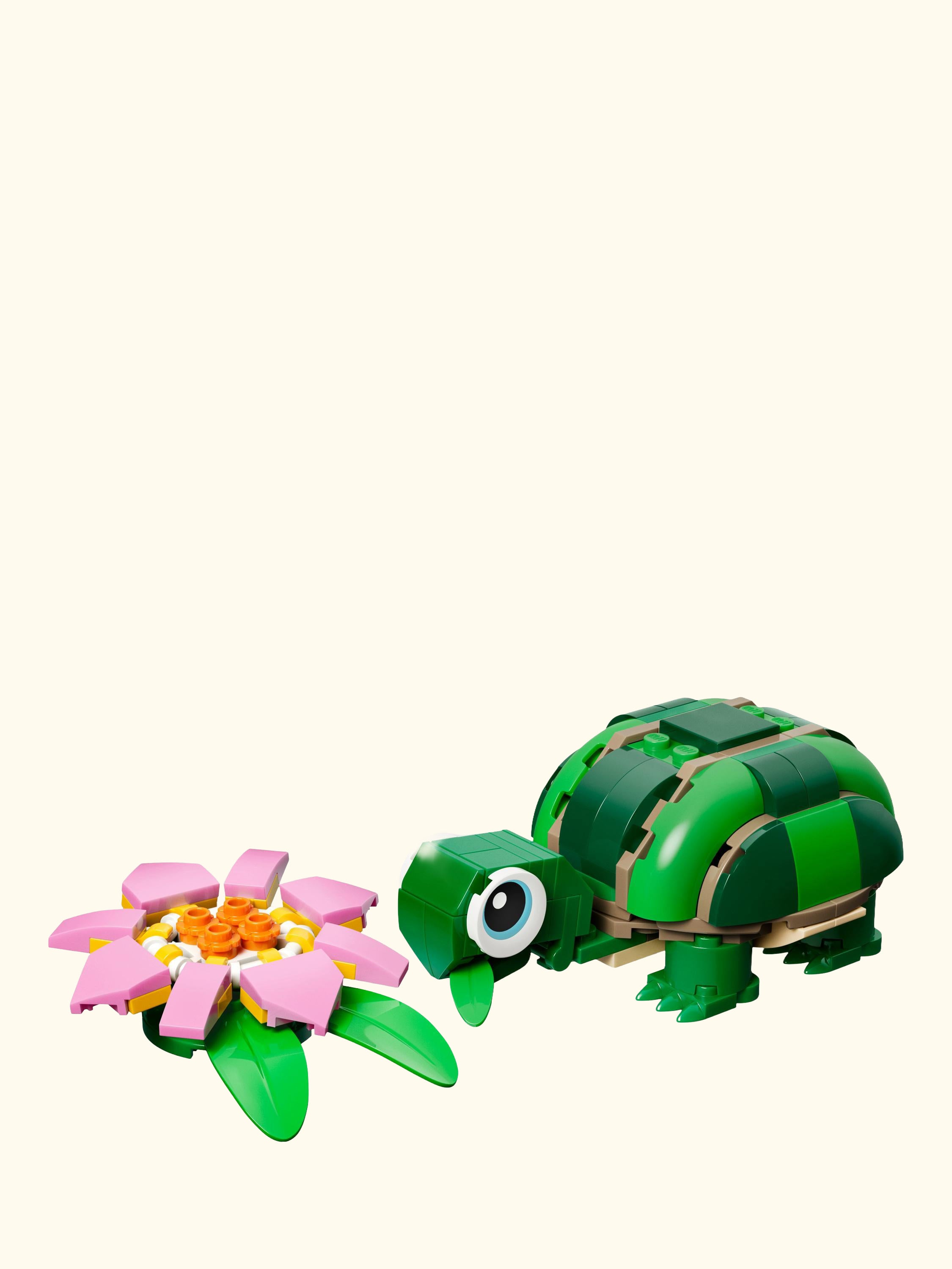 Creator 31377 Turtle with a Water Lily Flower 3-in-1 Building Toy