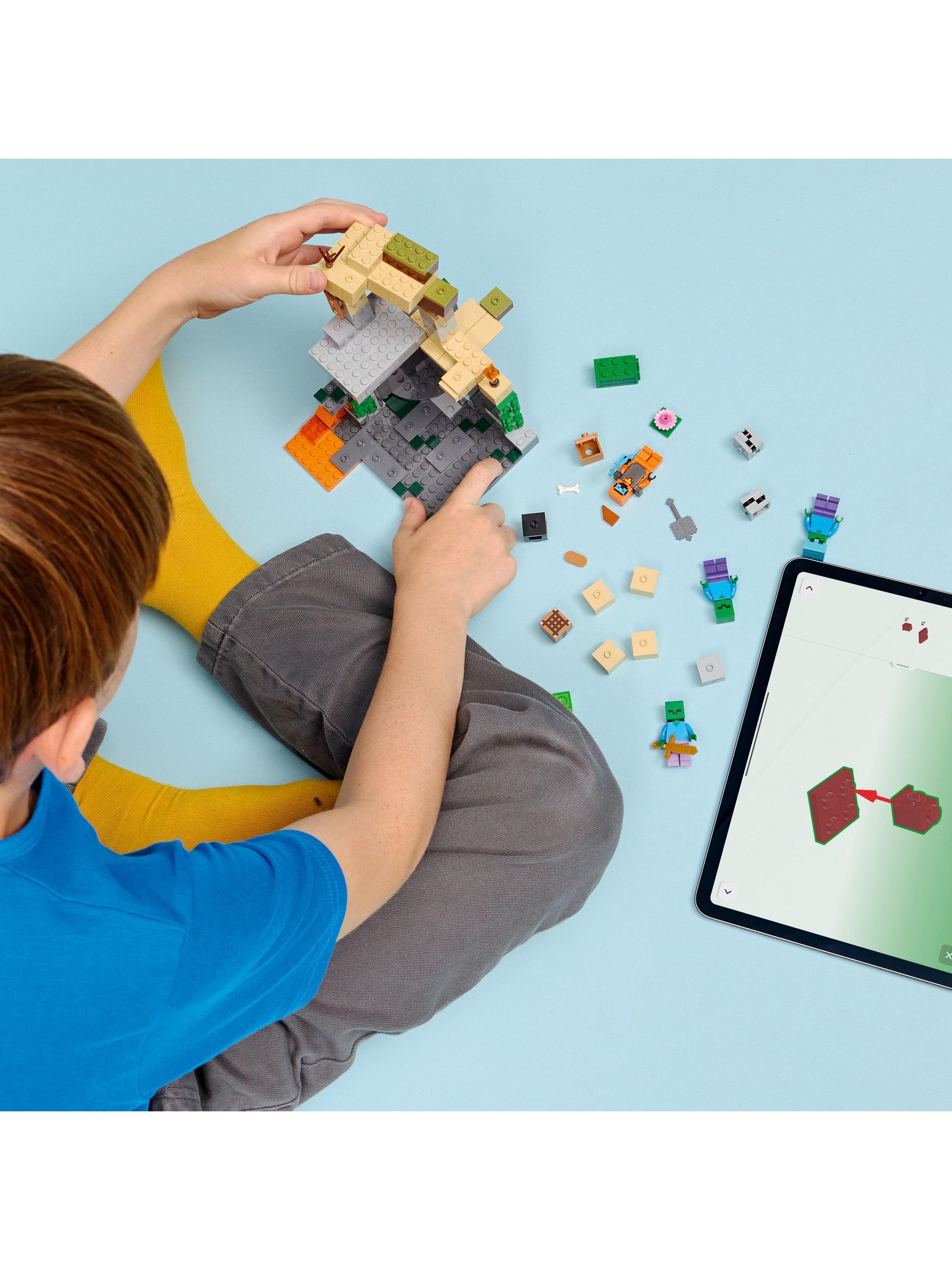 Minecraft 21587 Zombie Dungeon Building Toy