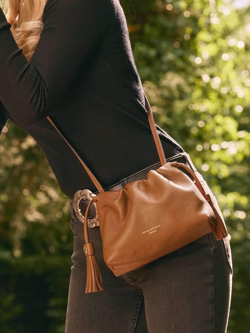 Hudson Large Leather Pouch Bag