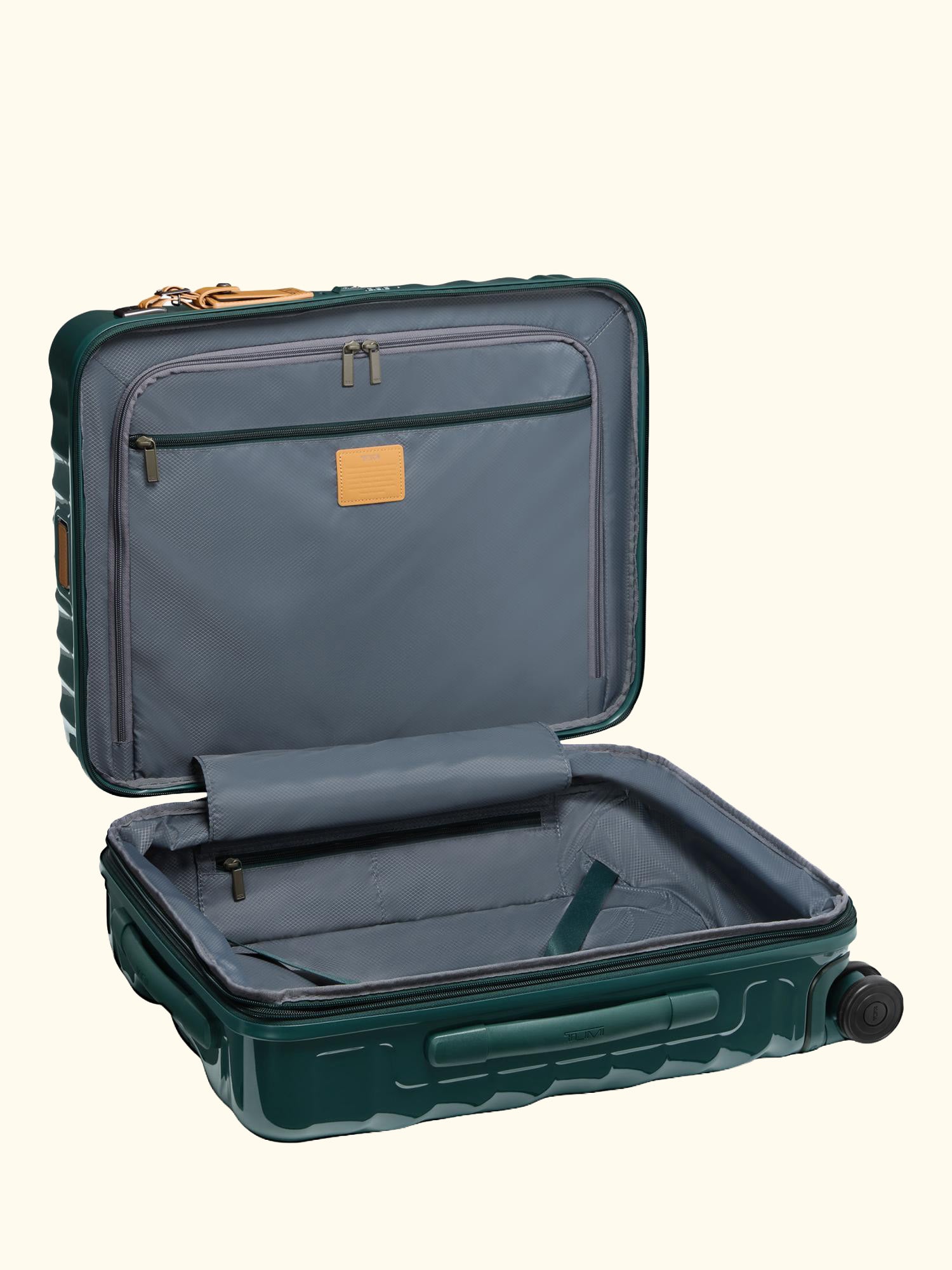 19 Degree Carry On Continental Expandable Cabin Suitcase, 56L
