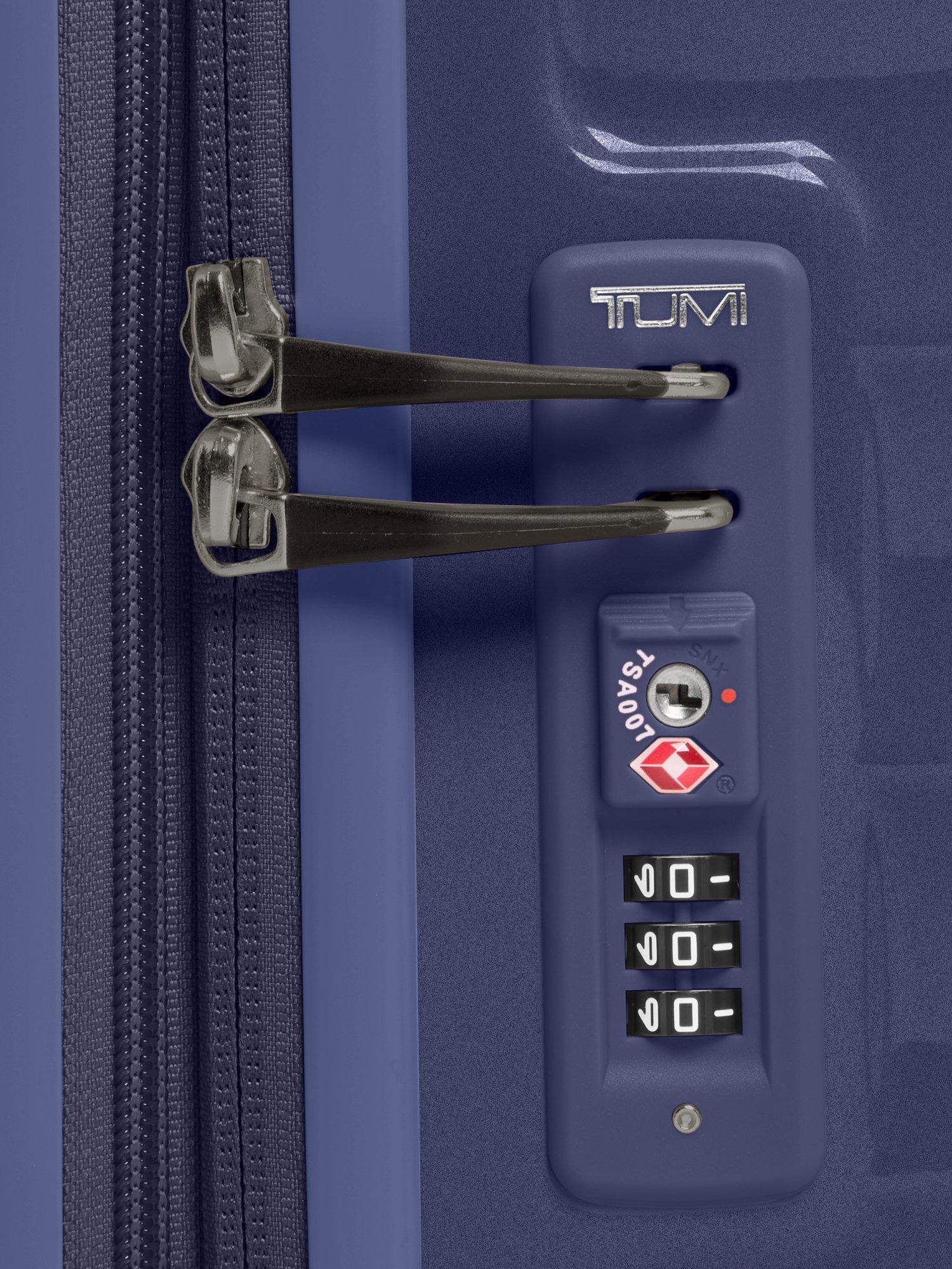 19 Degree Large 4-Wheel Expandable Suitcase, 132L