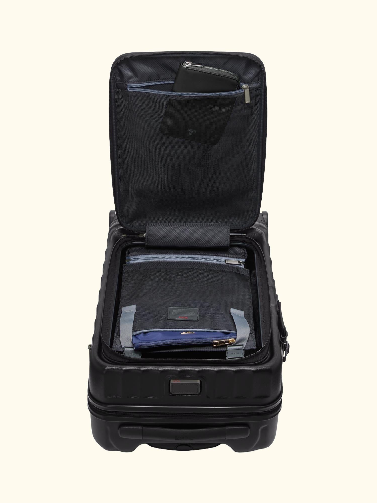 19 Degree International Expandable Cabin Suitcase, 57L
