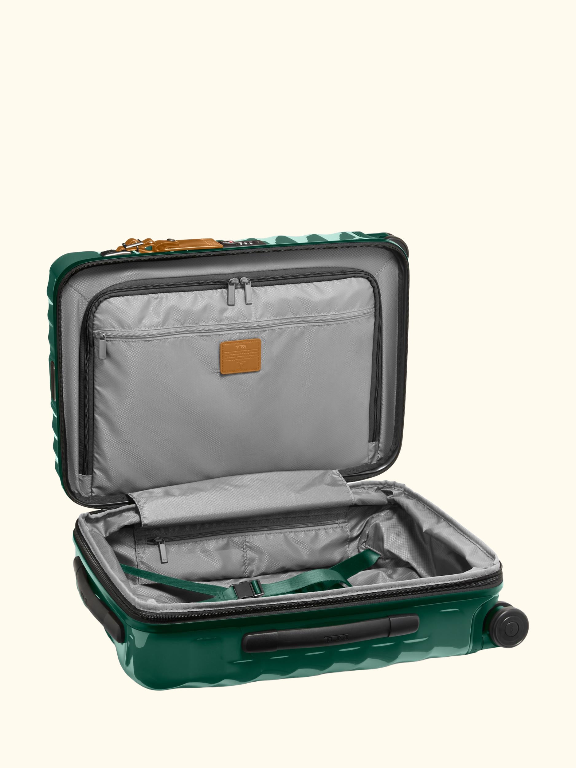 19 Degree International Expandable Cabin Suitcase, 57L