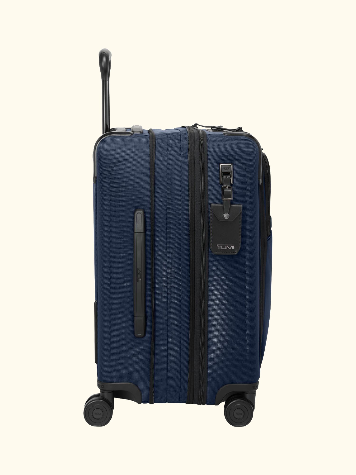 Dual Access Expandable 4-Wheel Cabin Suitcase, 69L