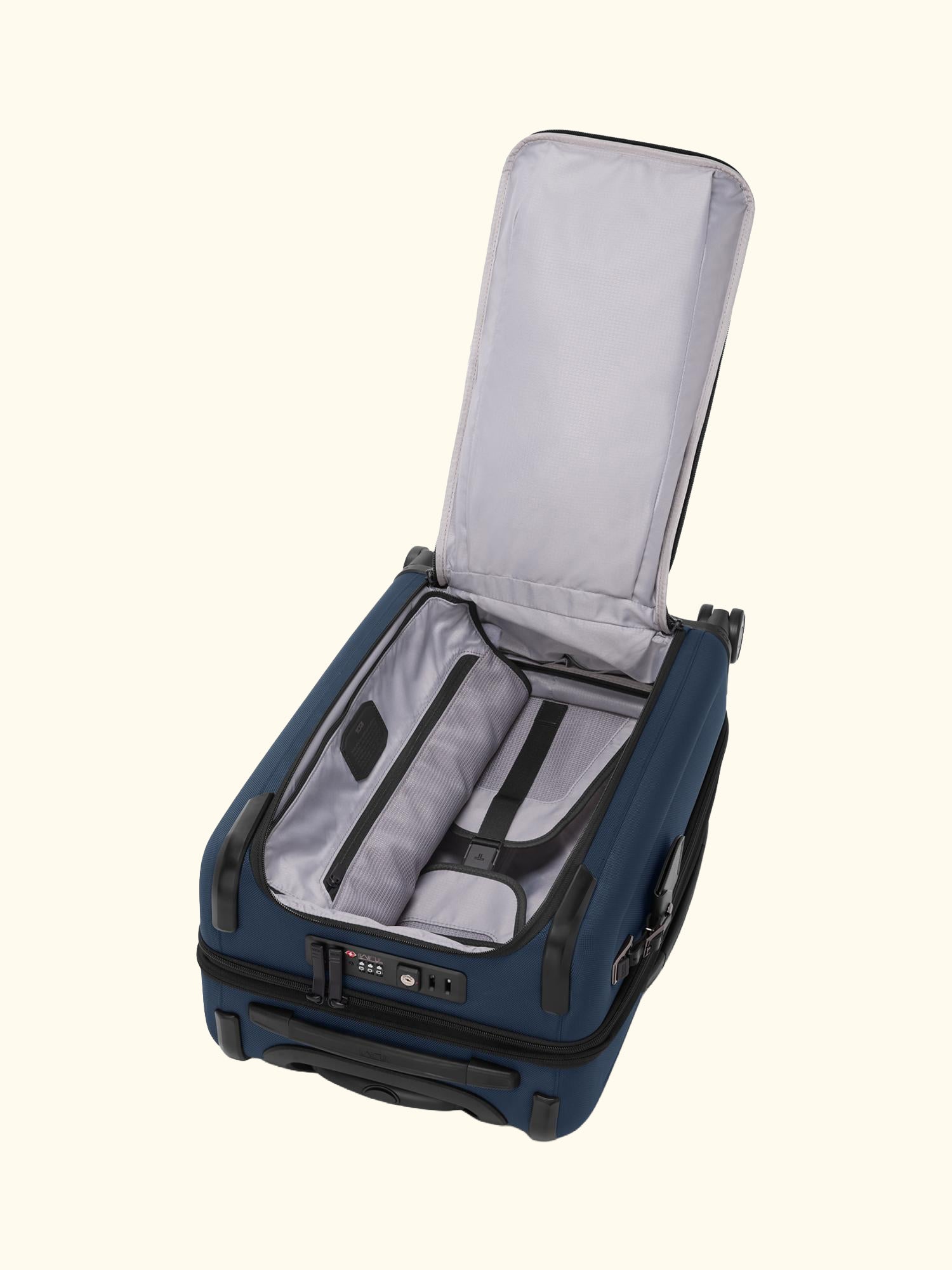 Dual Access Expandable 4-Wheel Cabin Suitcase, 69L