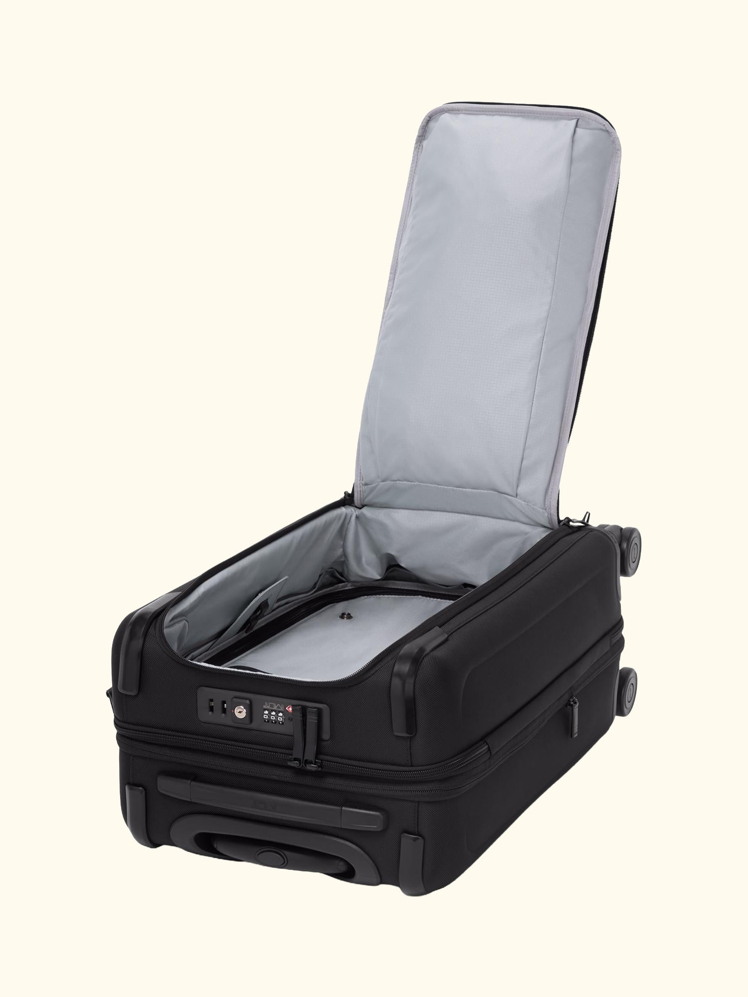 Dual Access Expandable 4-Wheel Cabin Suitcase, 69L