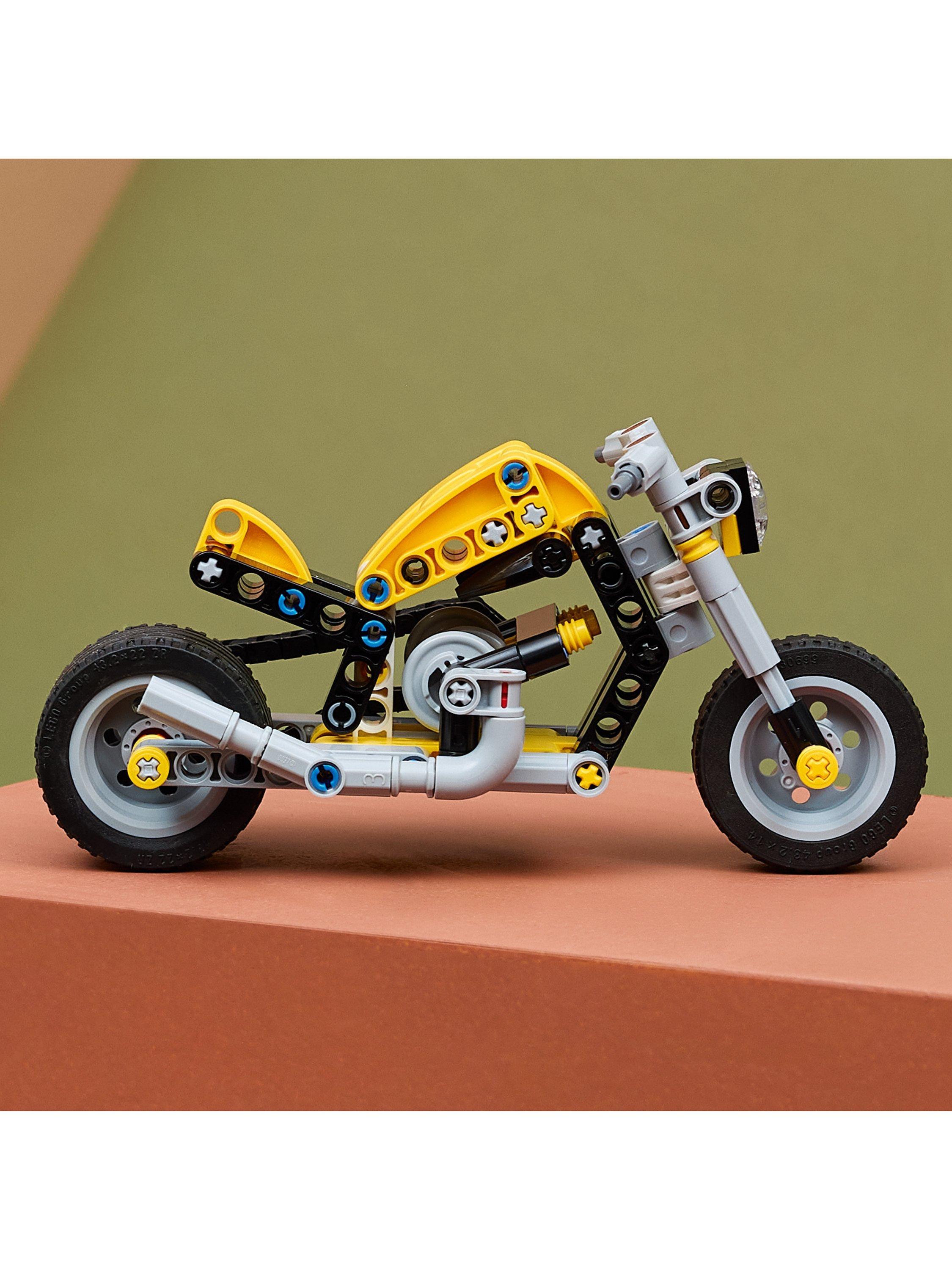 Technic 42225 Yellow Motorbike Toy