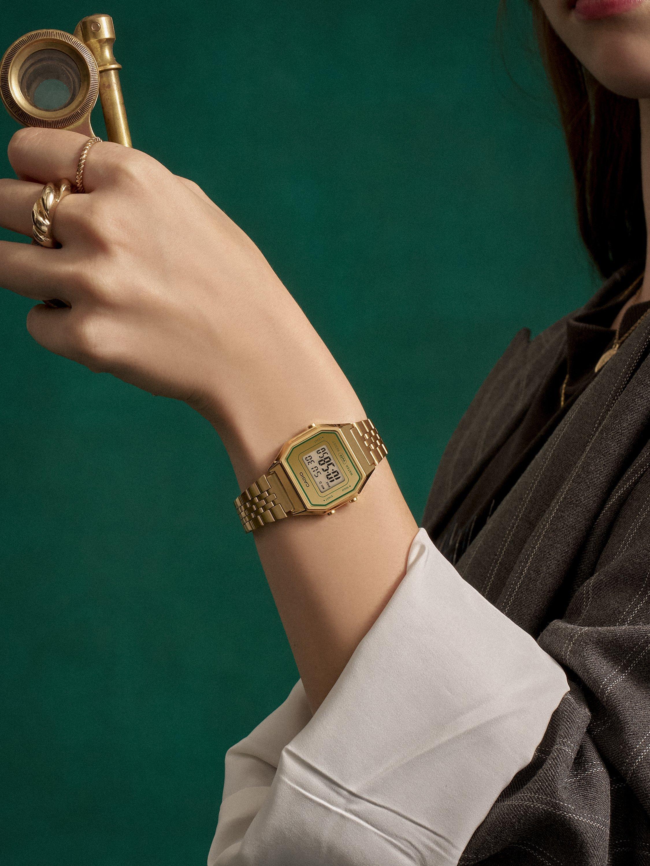 Vintage LA680 Women's Digital Bracelet Strap Watch, Gold