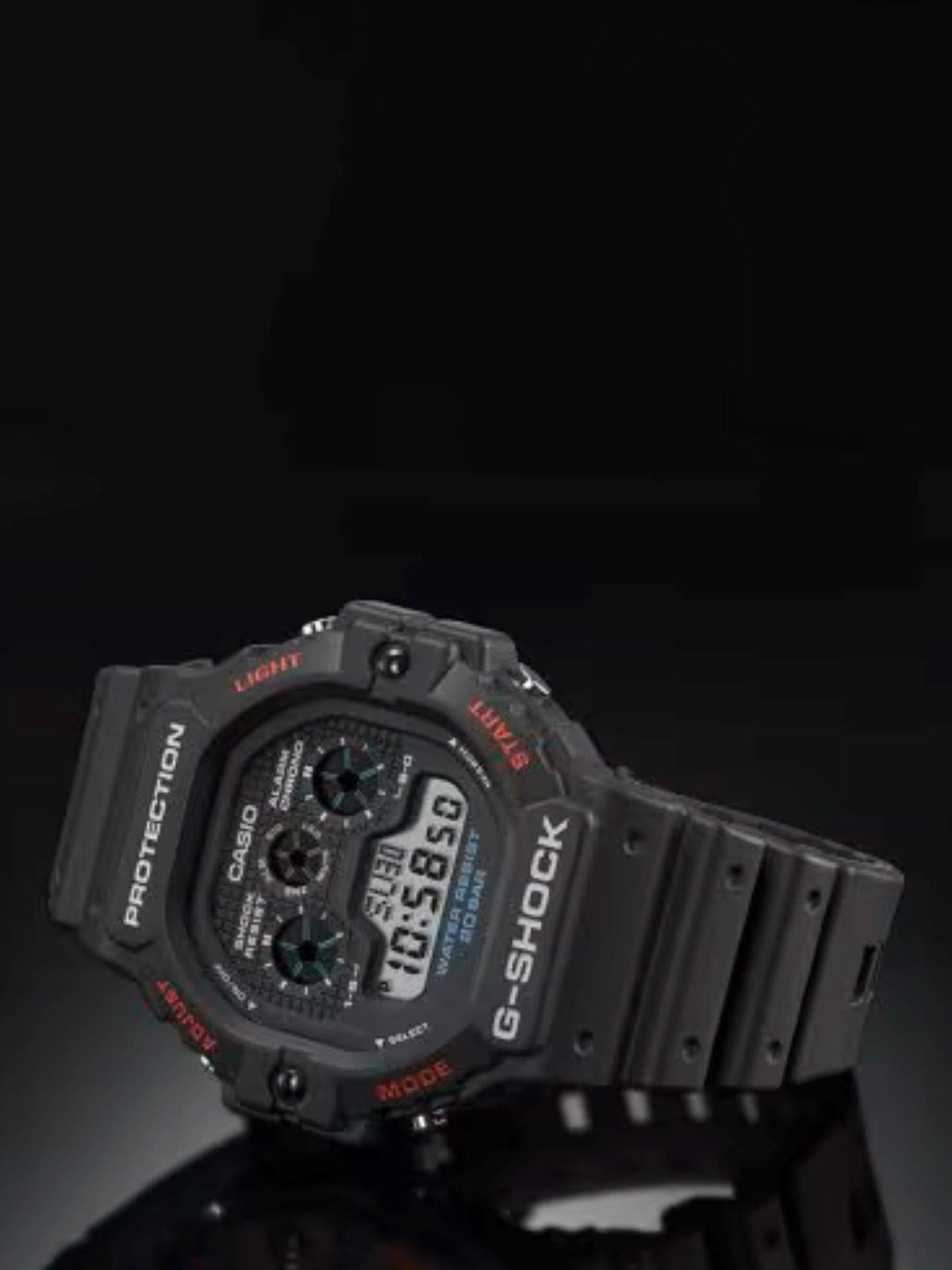DW-5900U-1ER Men's Octagonal G-SHOCK Anti Slip Strap Watch, Black