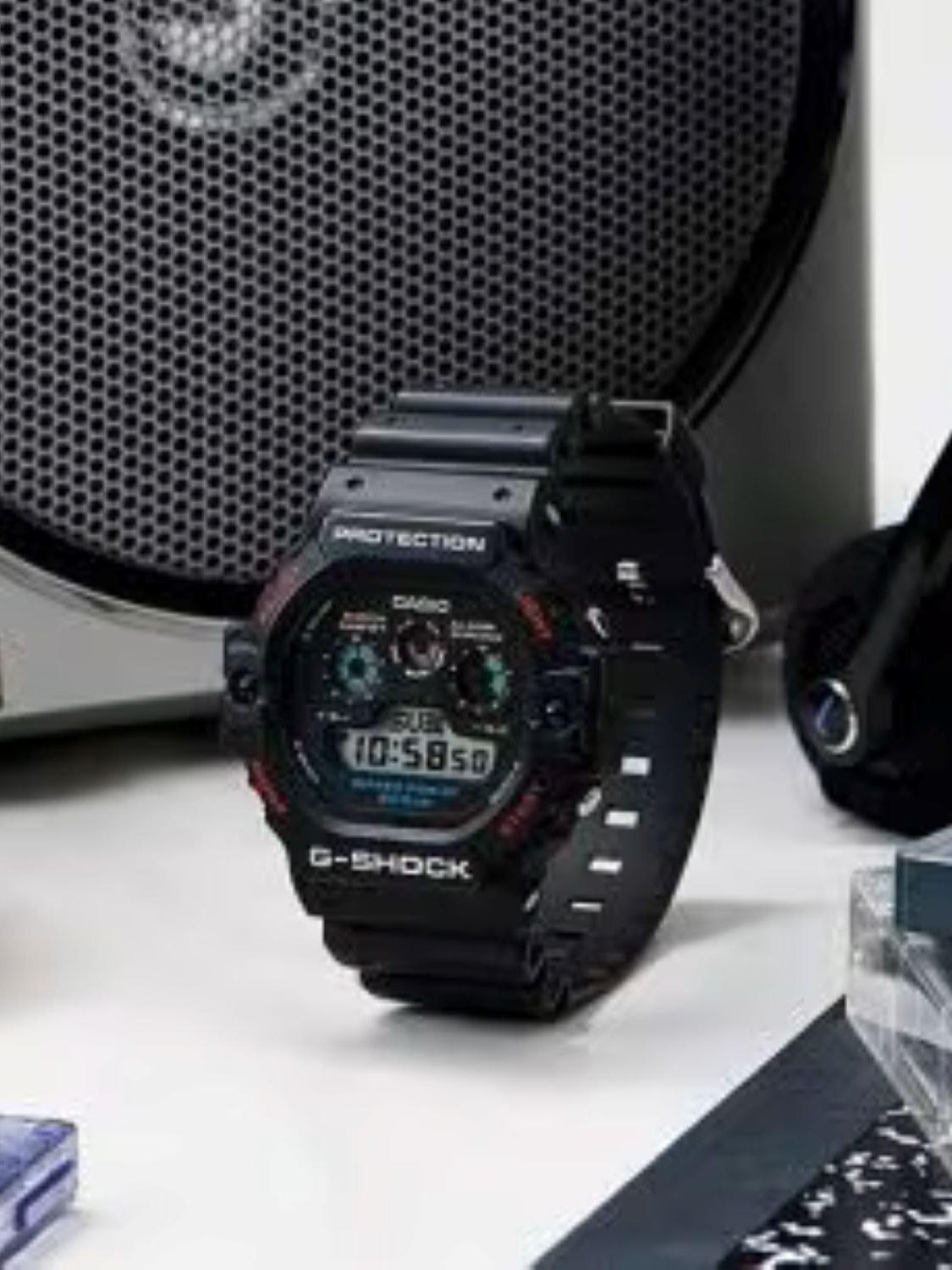 DW-5900U-1ER Men's Octagonal G-SHOCK Anti Slip Strap Watch, Black