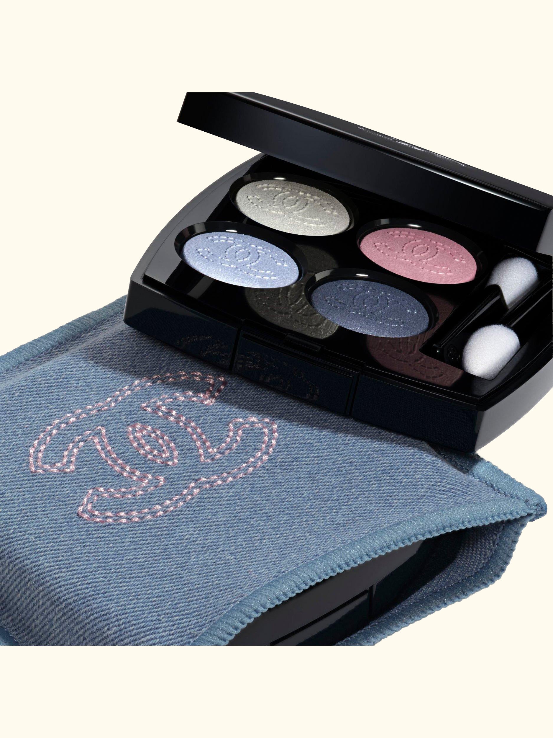 Les 4 Ombres Denim Multi-Effect Quadra Eyeshadow, 19 Denim Dream