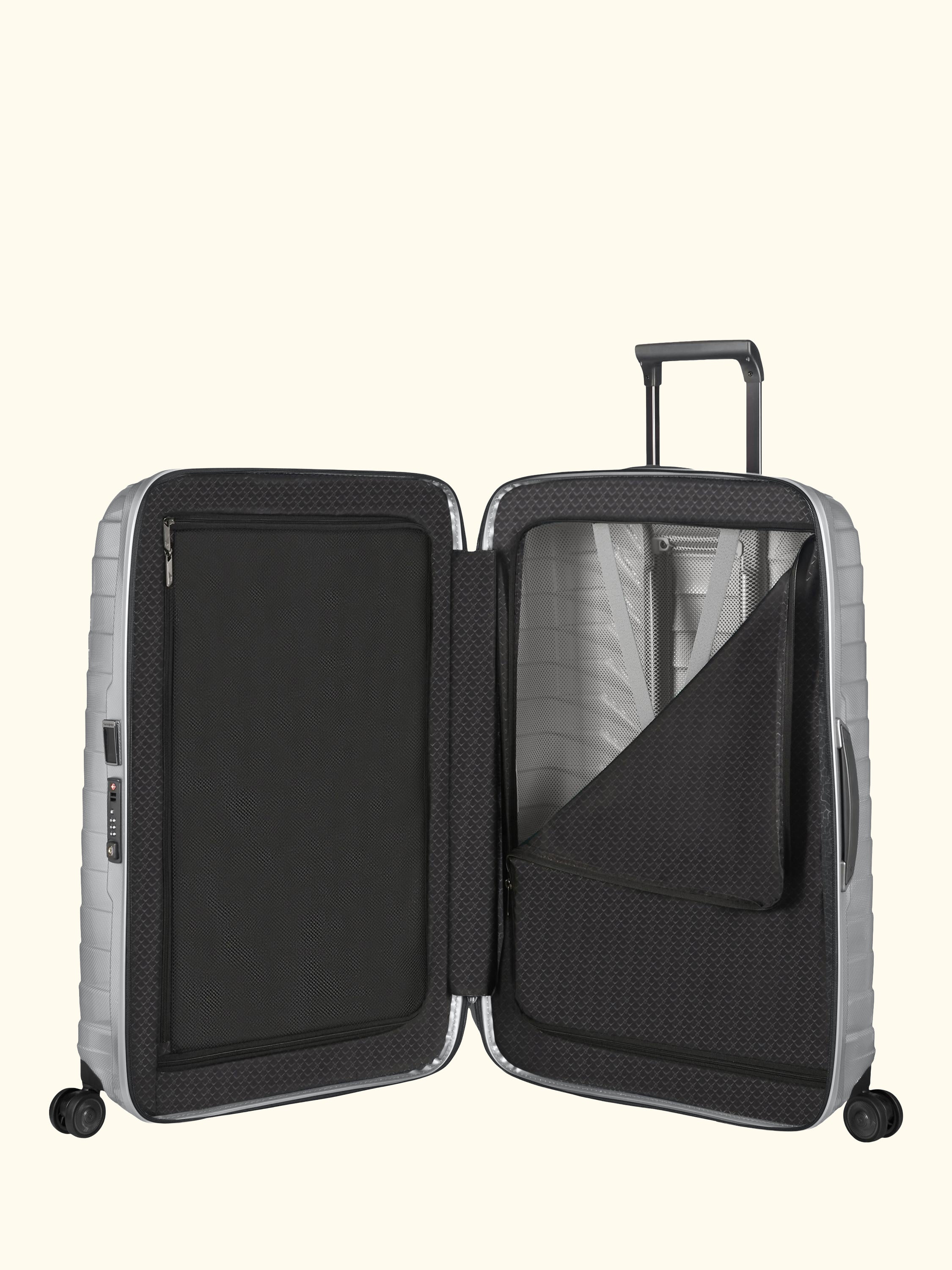 Proxis Spinner 75cm 4-Wheel 51cm Wide Large Suitcase