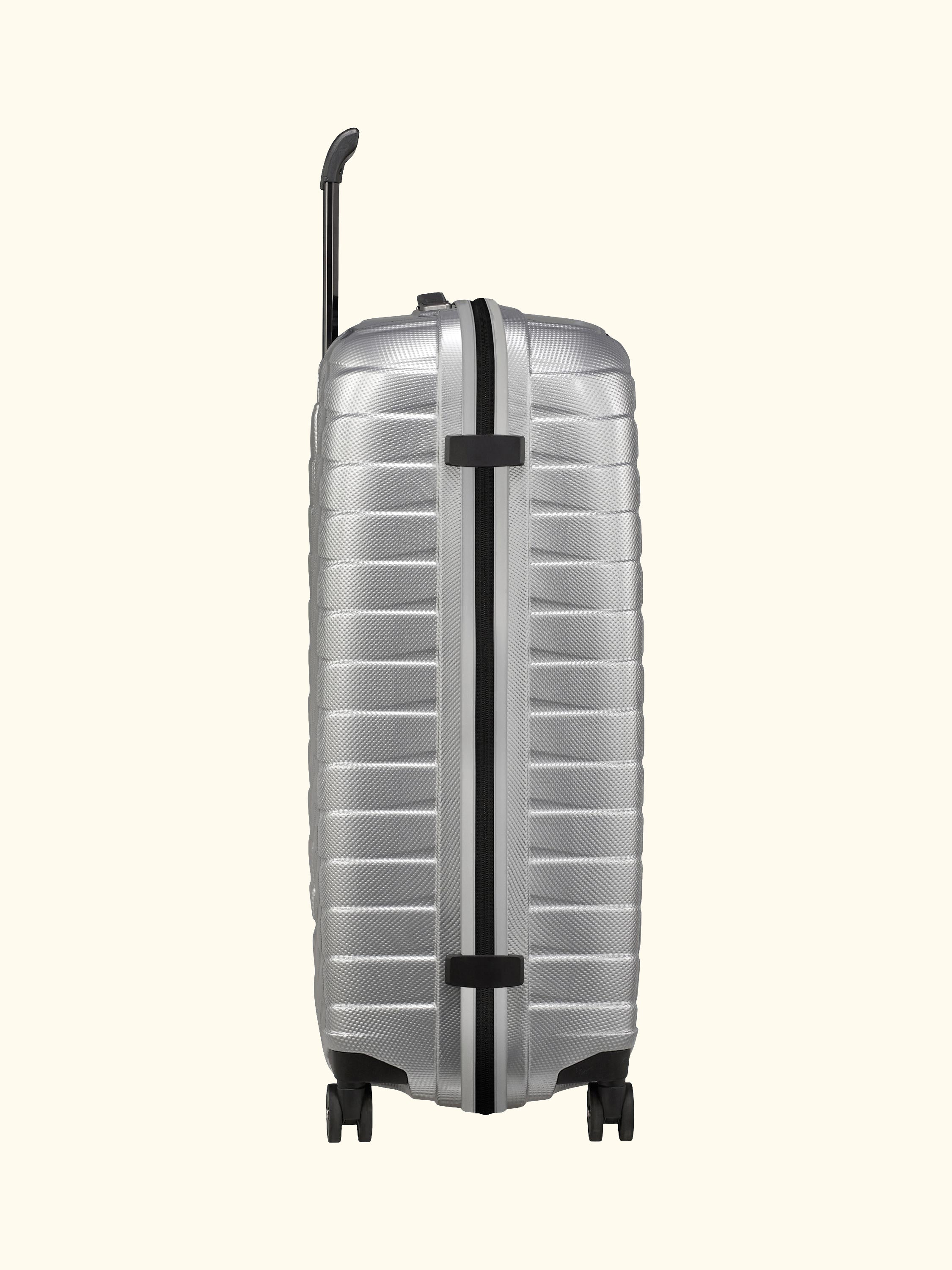 Proxis Spinner 75cm 4-Wheel 51cm Wide Large Suitcase